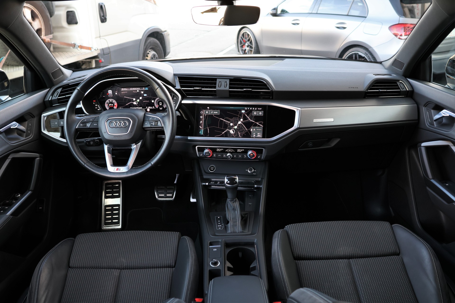 AUDI Q3 Sportback 40 TDI S line Attraction quattro S-tronic (CH)-image-13