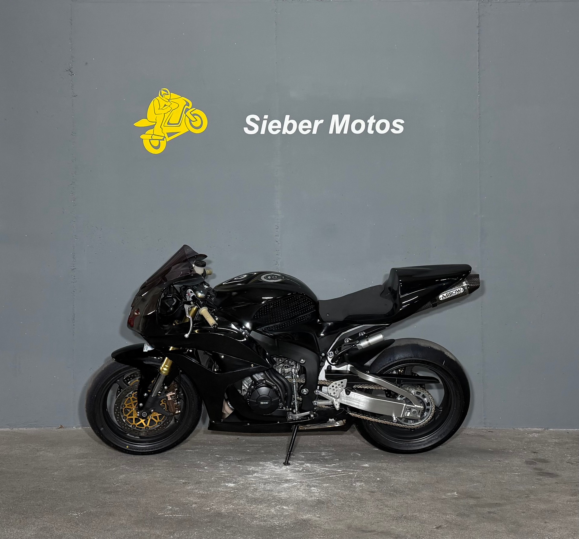 HONDA CBR 600 RA ABS-image-2