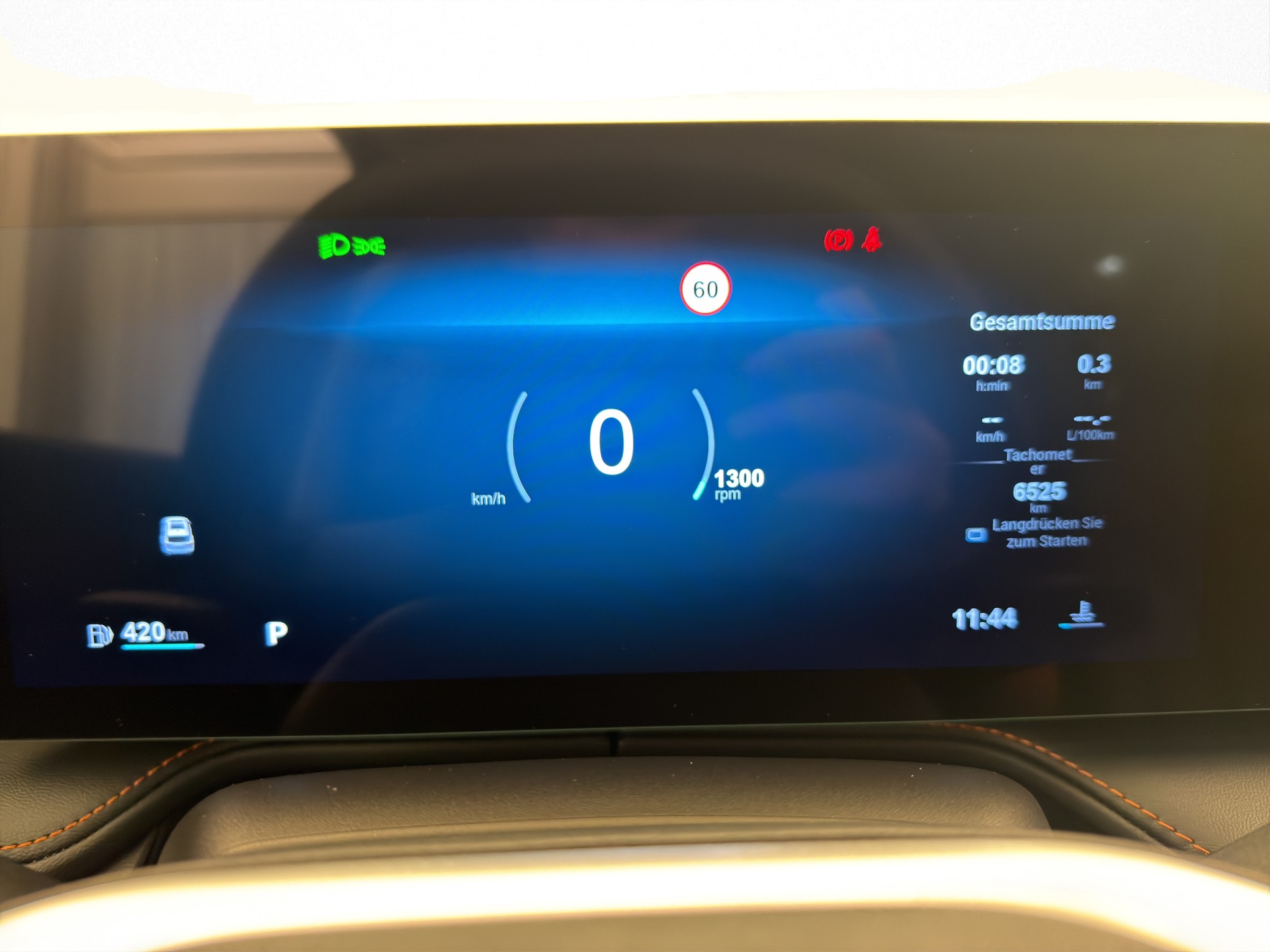 MG HS 1.5 Vti-Tech Luxury-image-11
