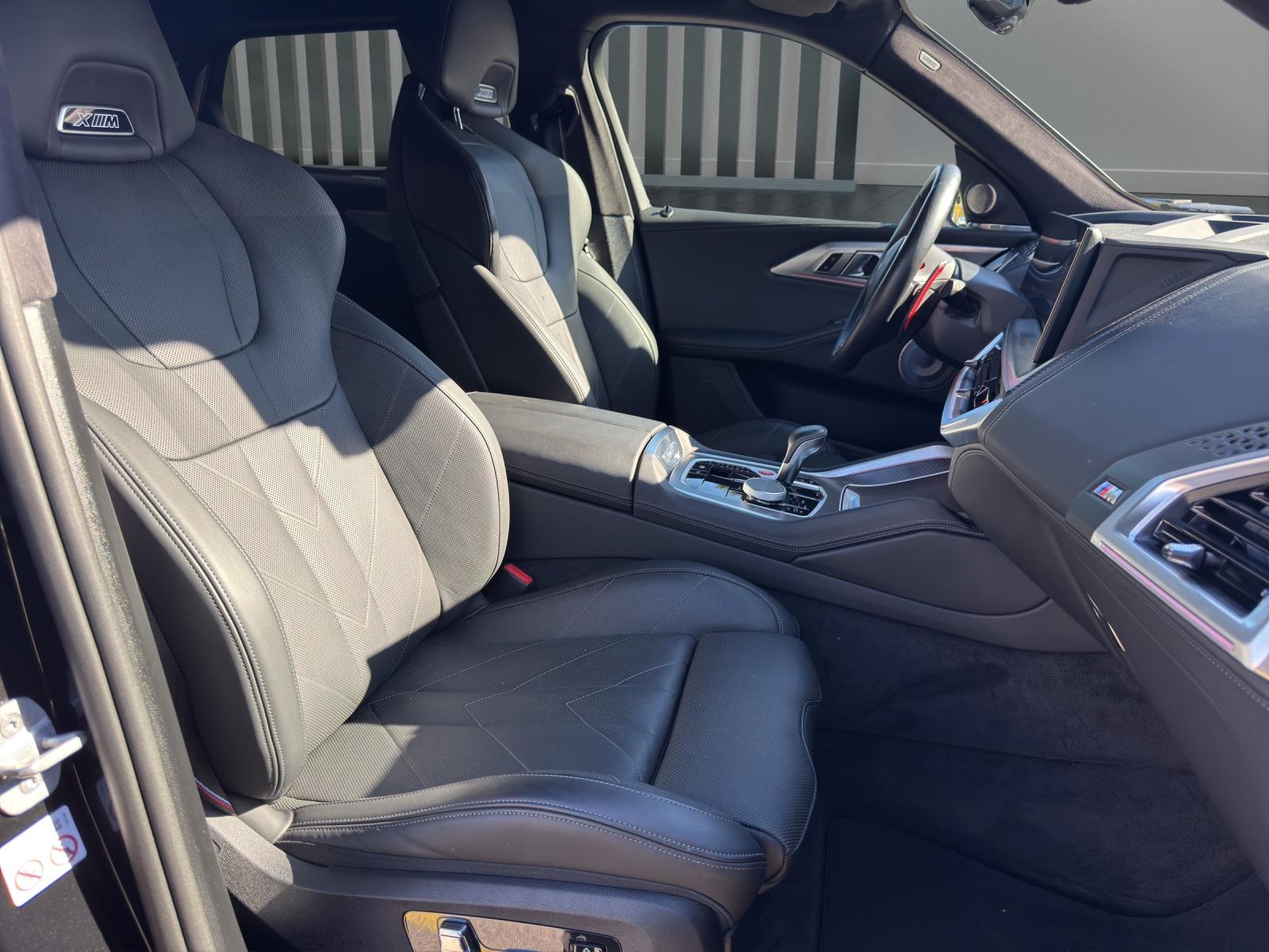 BMW XM 50e Plug-in Hybrid Bowers & Wilkins Diamond Surround Sound System-image-19