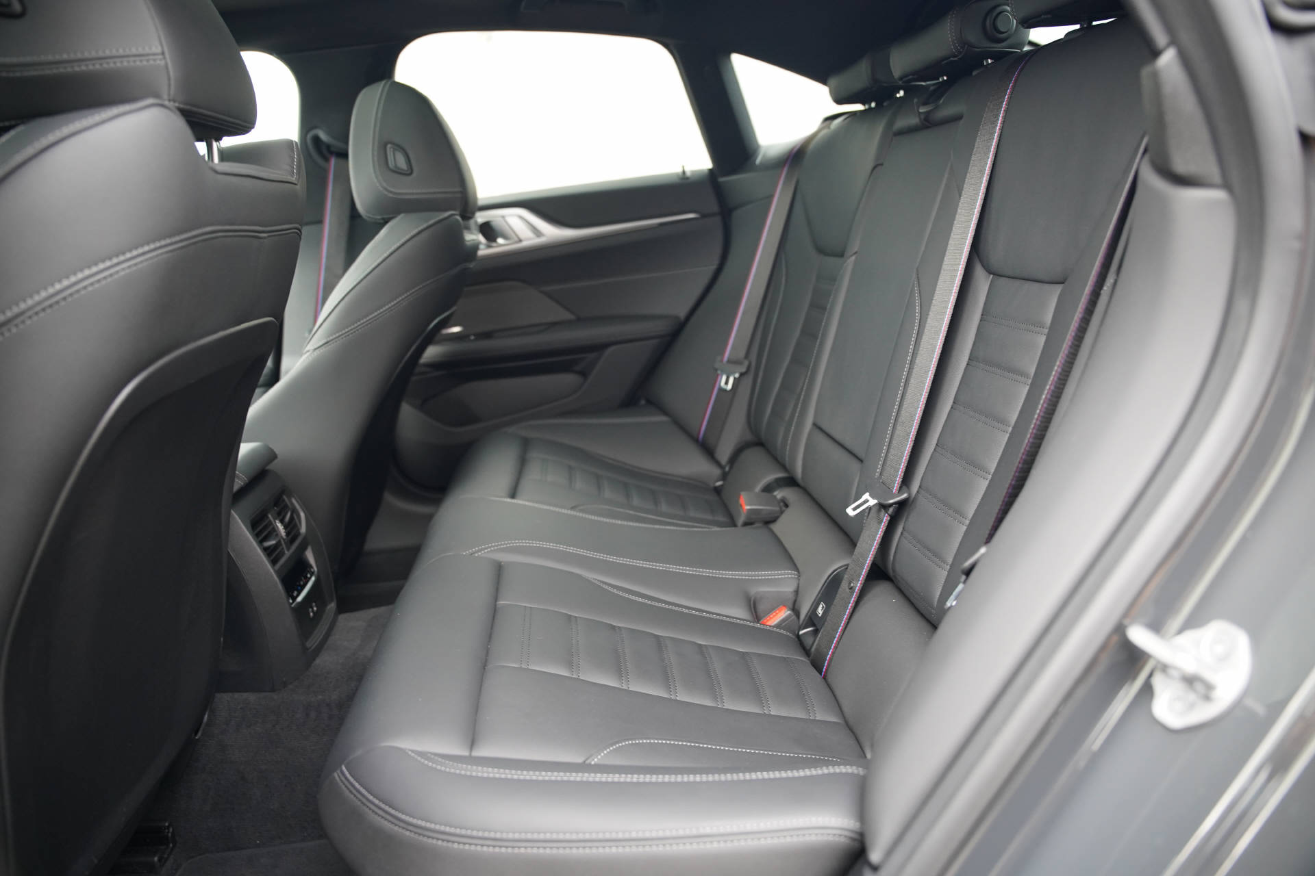 BMW M440i xDrive 48V Gran Coupé M Sport Pro Steptronic-image-10