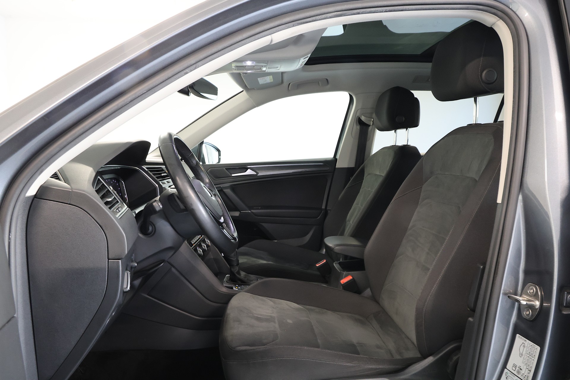 VW Tiguan Allspace 2.0 TDI SCR Highline DSG *7-Sitzer*-image-6