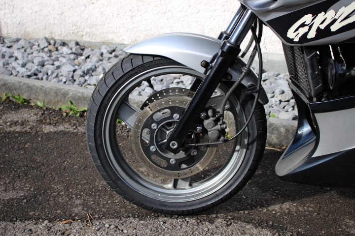 KAWASAKI GPZ 500 S-image-2