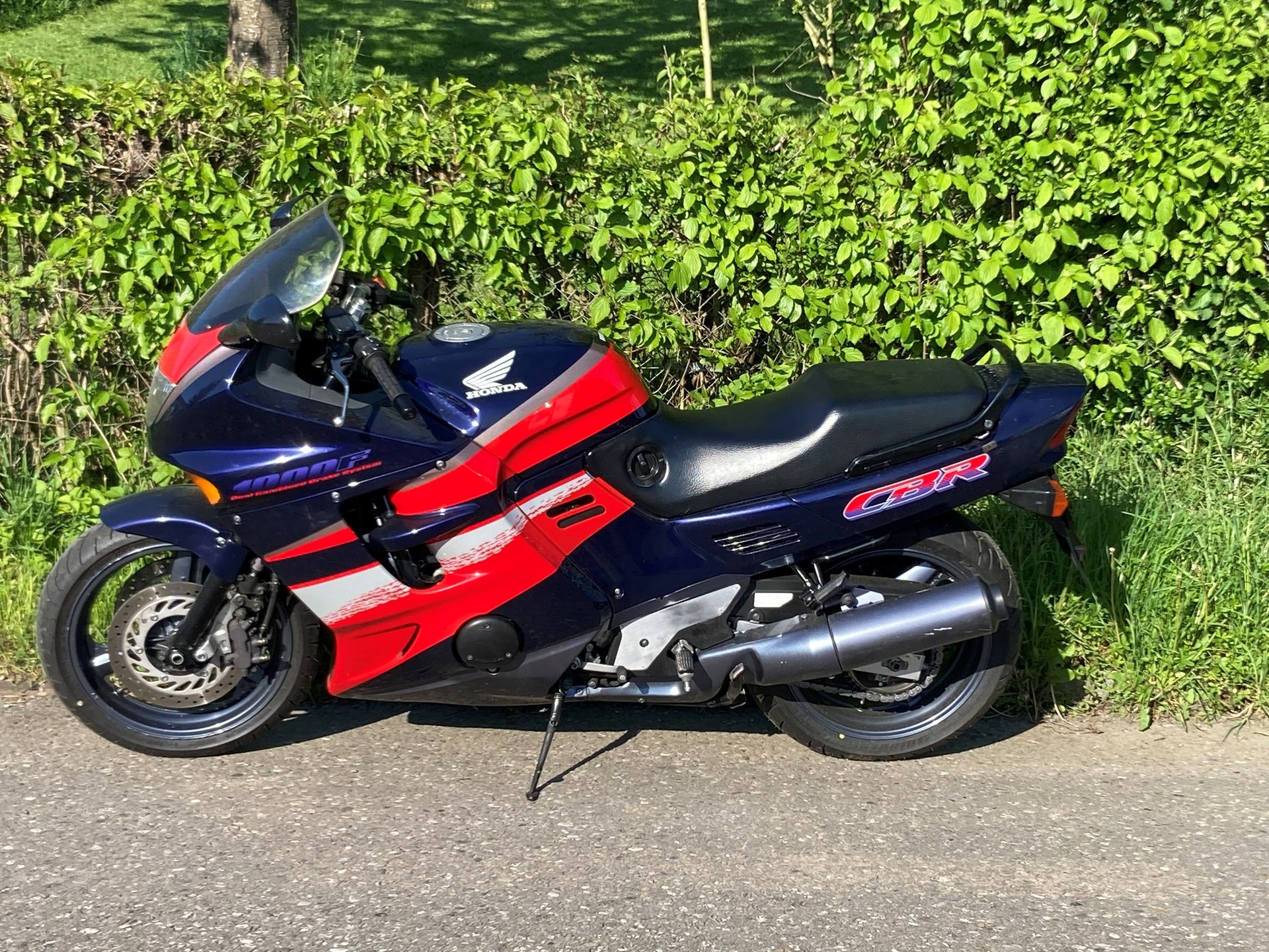 HONDA CBR 1000 F Dual-CBS-image-3