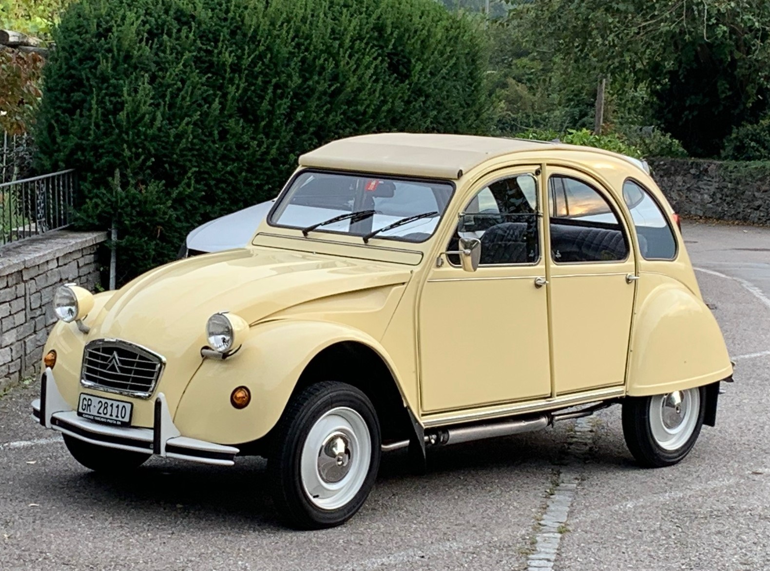 CITROEN 2CV6-image-4