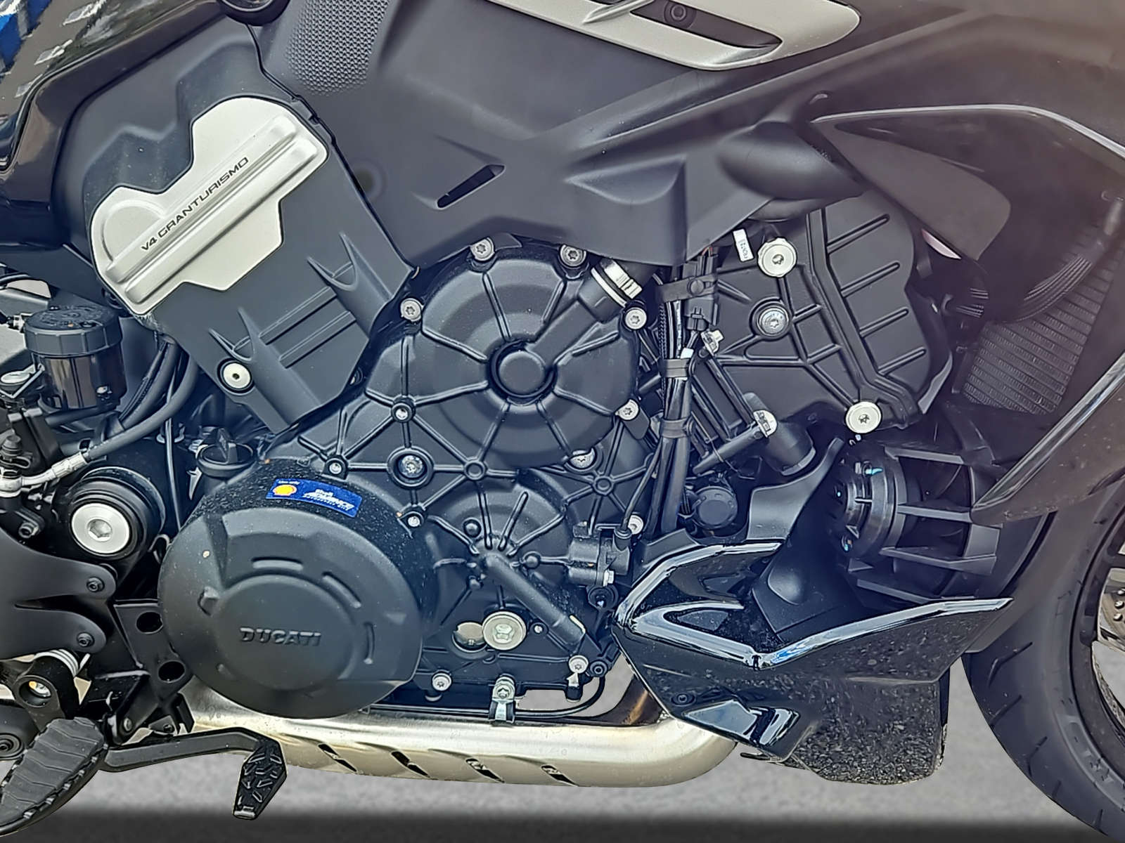 DUCATI Diavel V4-image-7