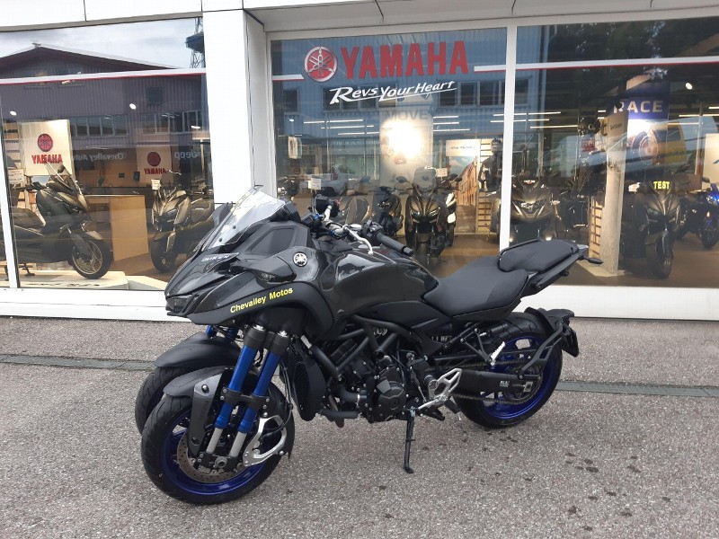 YAMAHA Niken-image-1