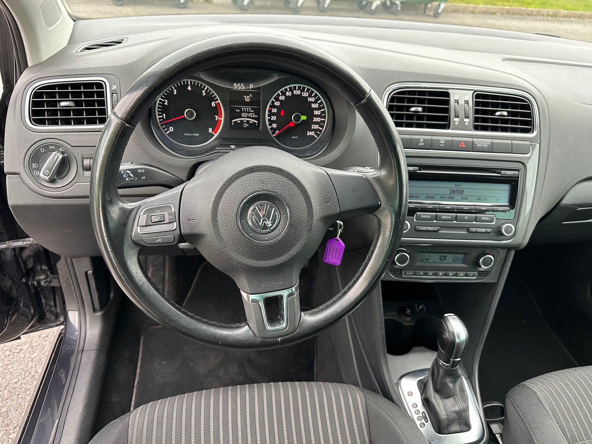 VW Polo 1.2 TSI Trendline DSG-image-23