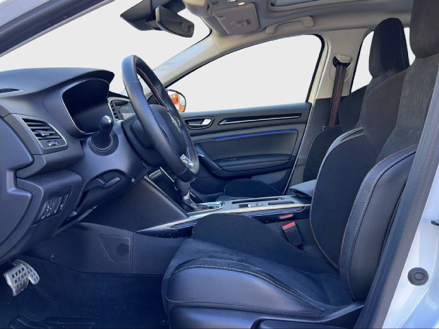 RENAULT Megane Grandtour 1.6 E-Tech Pl-image-10