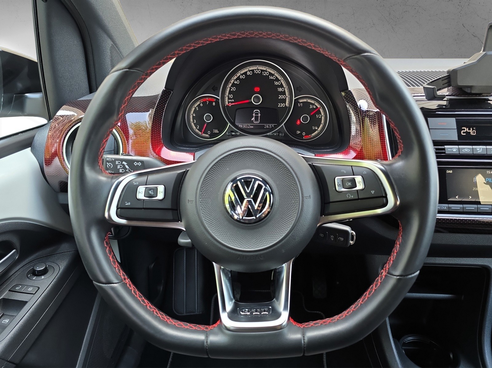 VW Up 1.0 TSI GTI-image-10