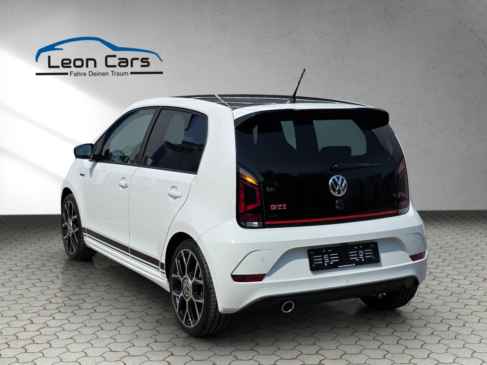 VW Up 1.0 TSI GTI-image-4