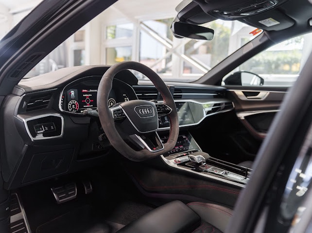 AUDI RS6 Avant 4.0 TFSI V8 quattro CH🇨🇭-image-7