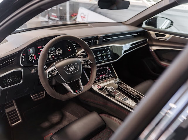 AUDI RS6 Avant 4.0 TFSI V8 quattro CH🇨🇭-image-9
