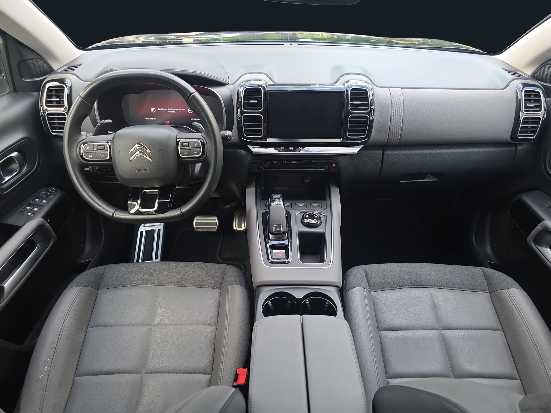 CITROEN C5 Aircross 1.6i PureTech Shine EAT8-image-8