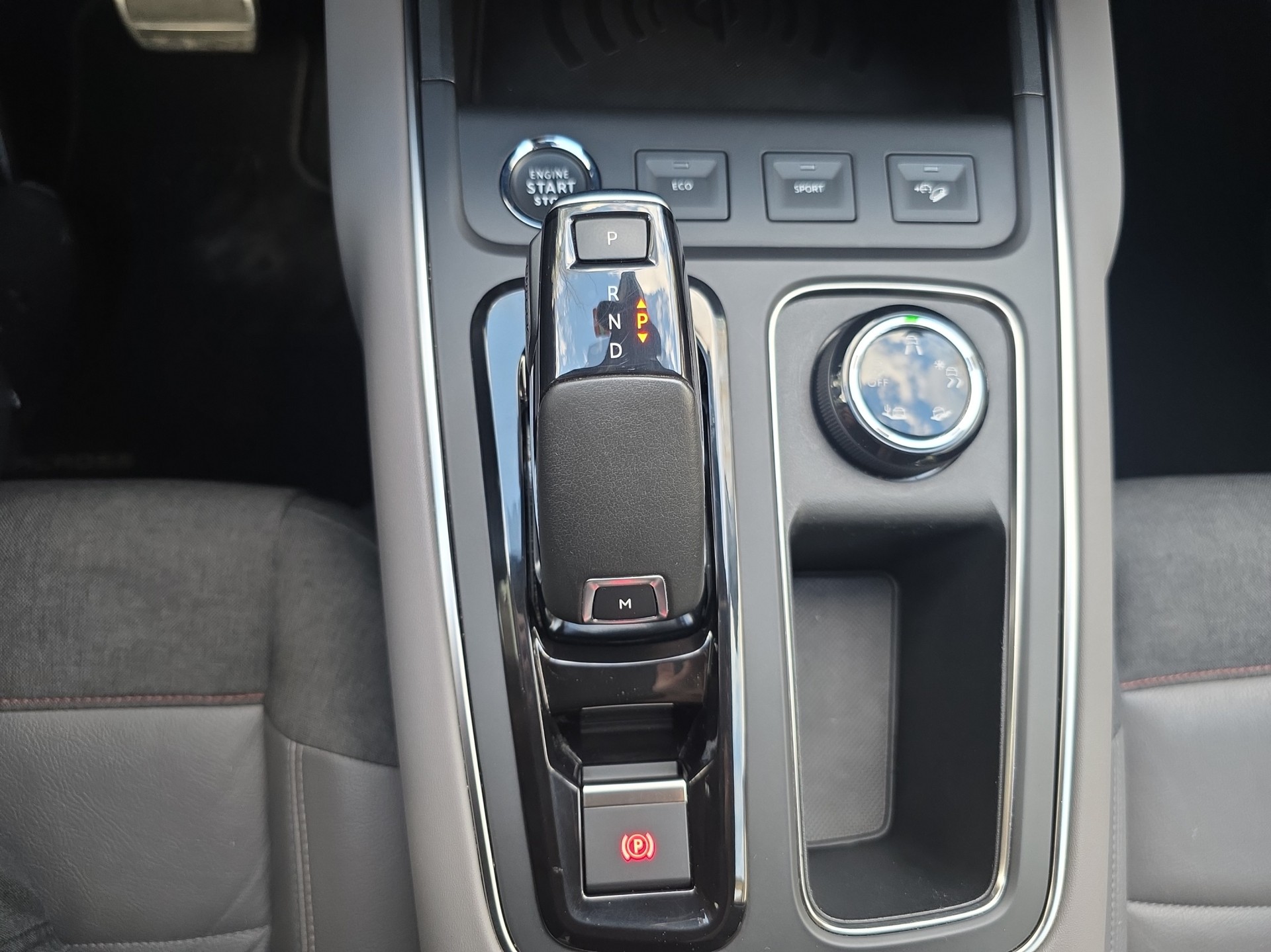 CITROEN C5 Aircross 1.6i PureTech Shine EAT8-image-13
