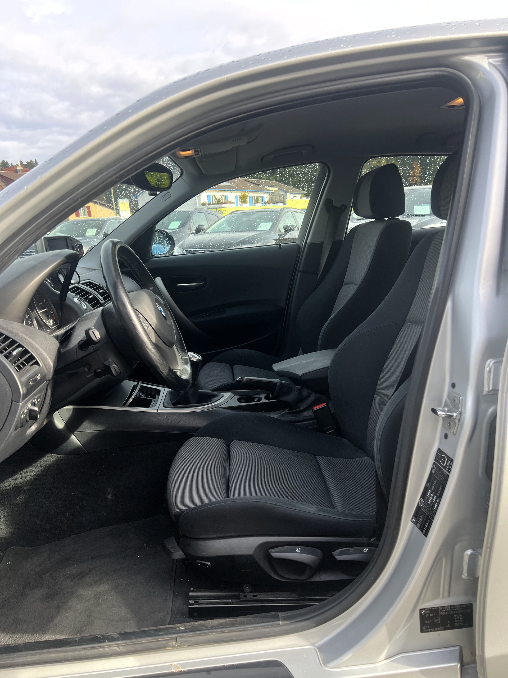 BMW 120d-image-13