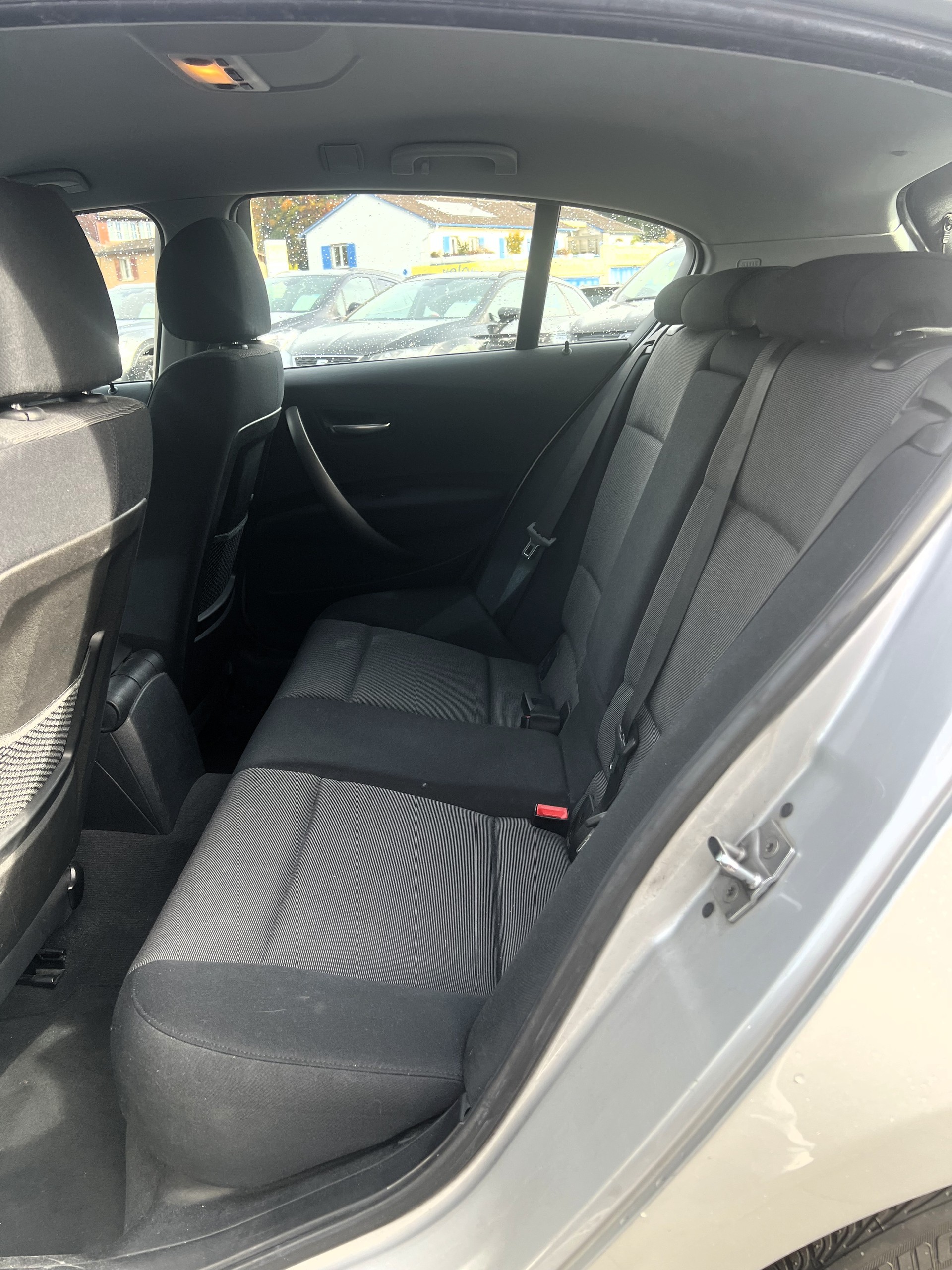BMW 120d-image-9