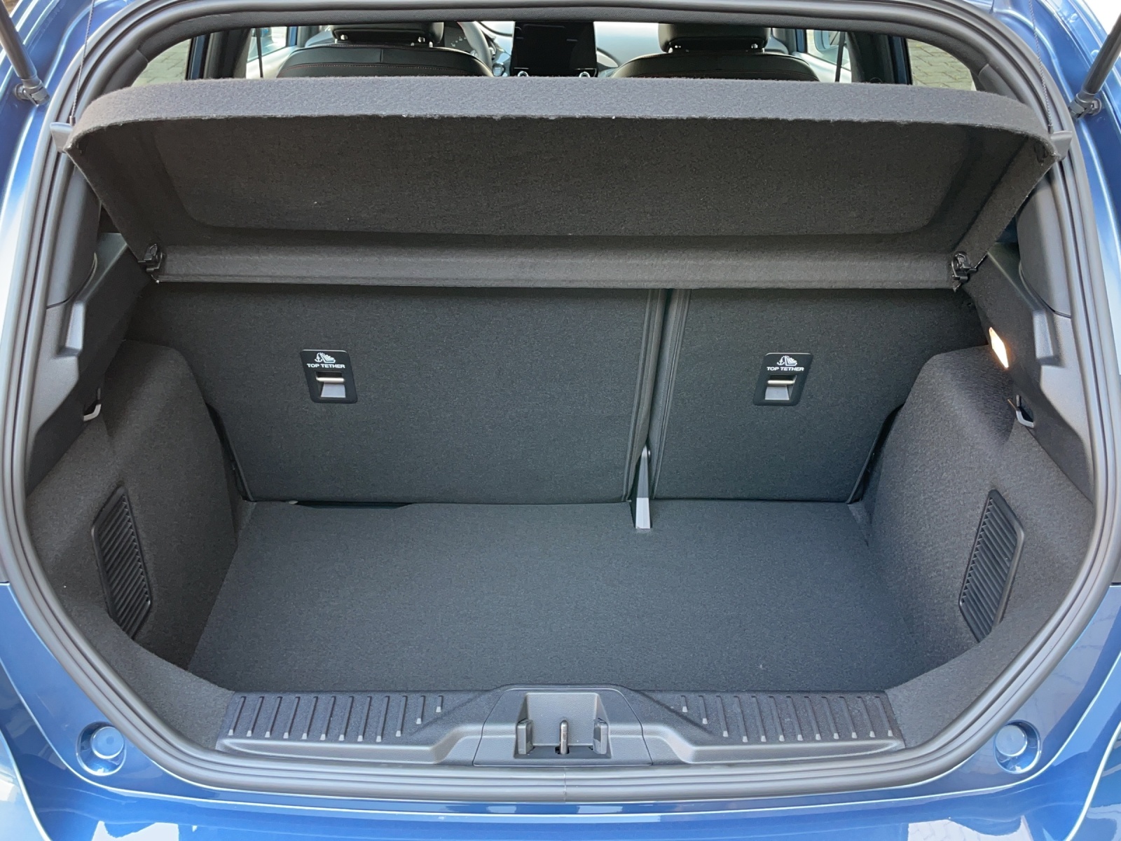 FORD Fiesta 1.0 EcoB Hybrid ST-Line X-image-12