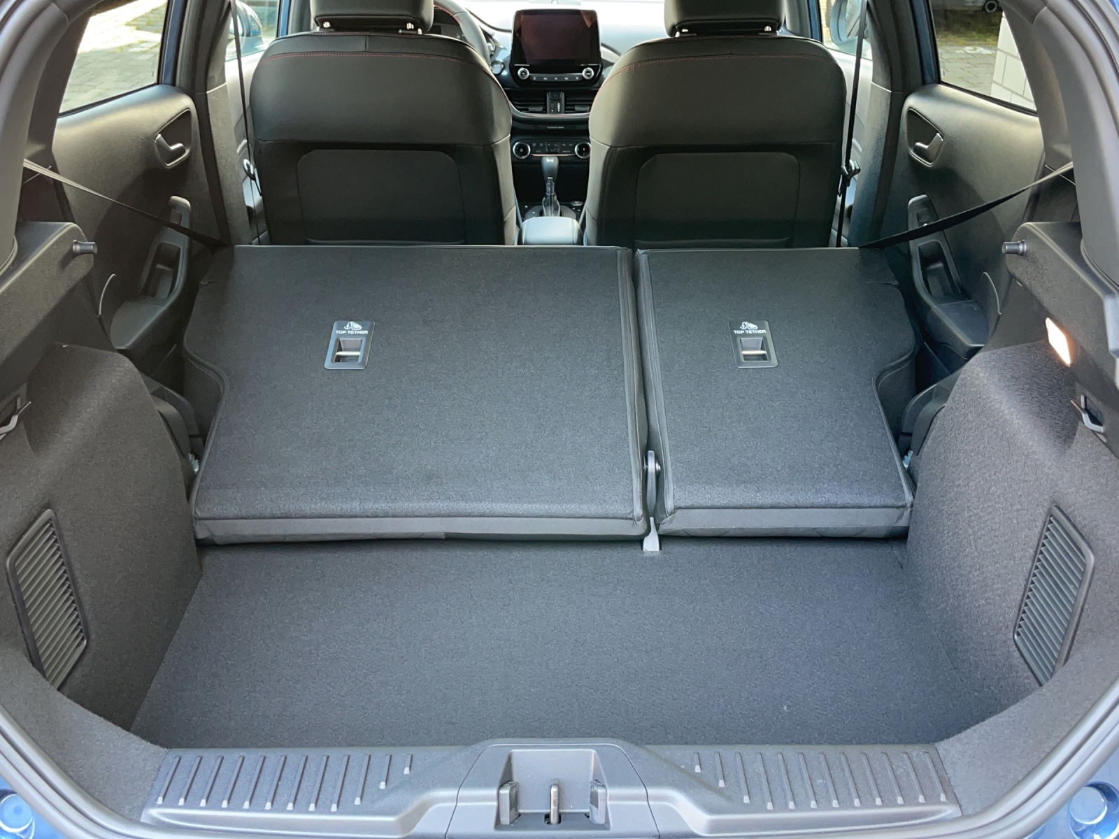FORD Fiesta 1.0 EcoB Hybrid ST-Line X-image-13