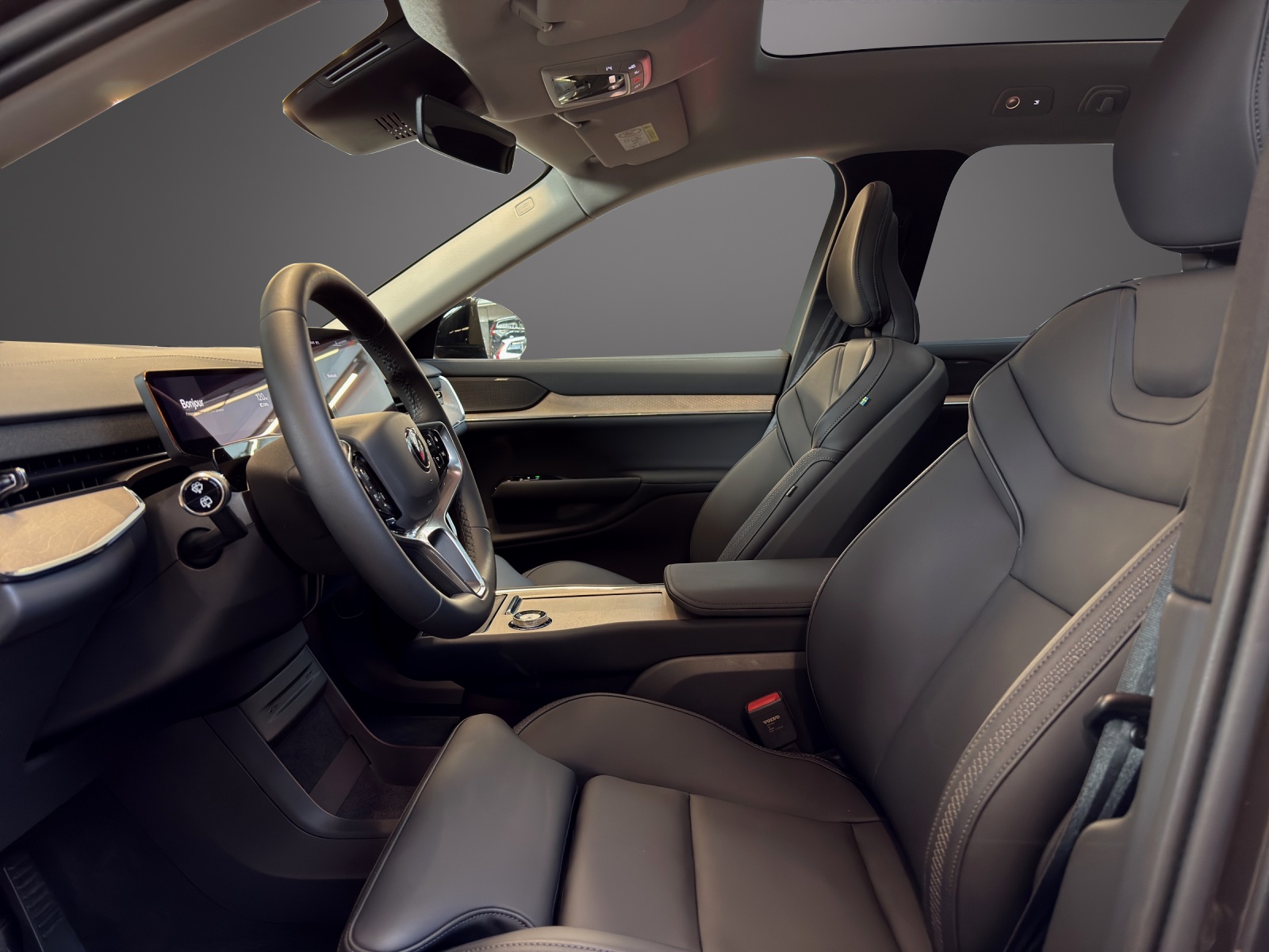 VOLVO EX90 Twin Ultra AWD-image-14