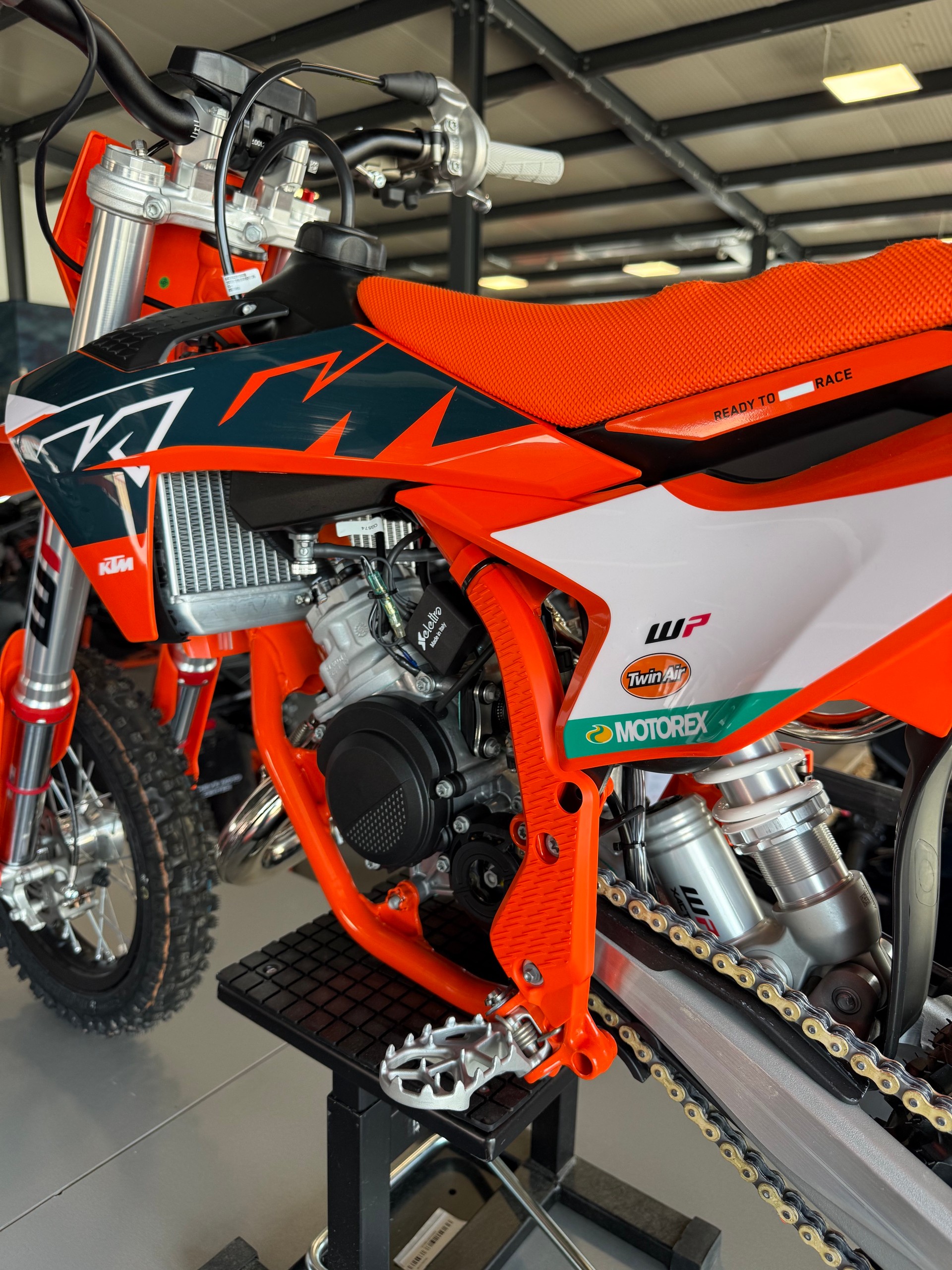 KTM KTM 50 SX FACTORY EDITION 2027-image-6