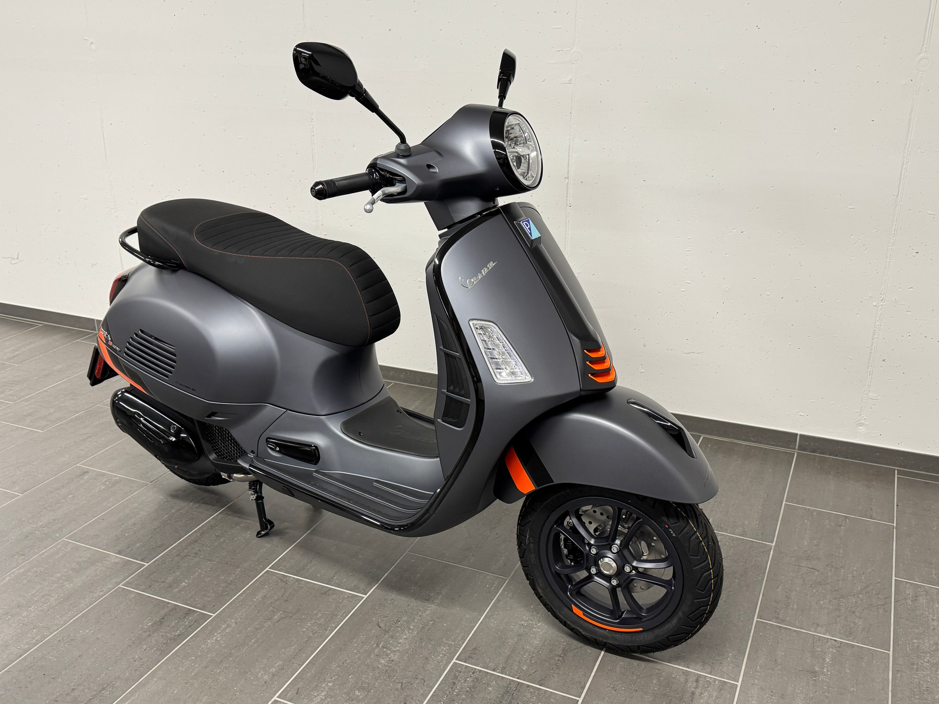 PIAGGIO Vespa GTS 125 Super Sport RST Euro 5+-image-1