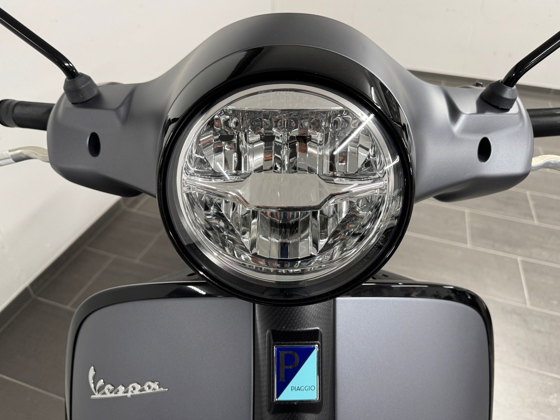 PIAGGIO Vespa GTS 125 Super Sport RST Euro 5+-image-5