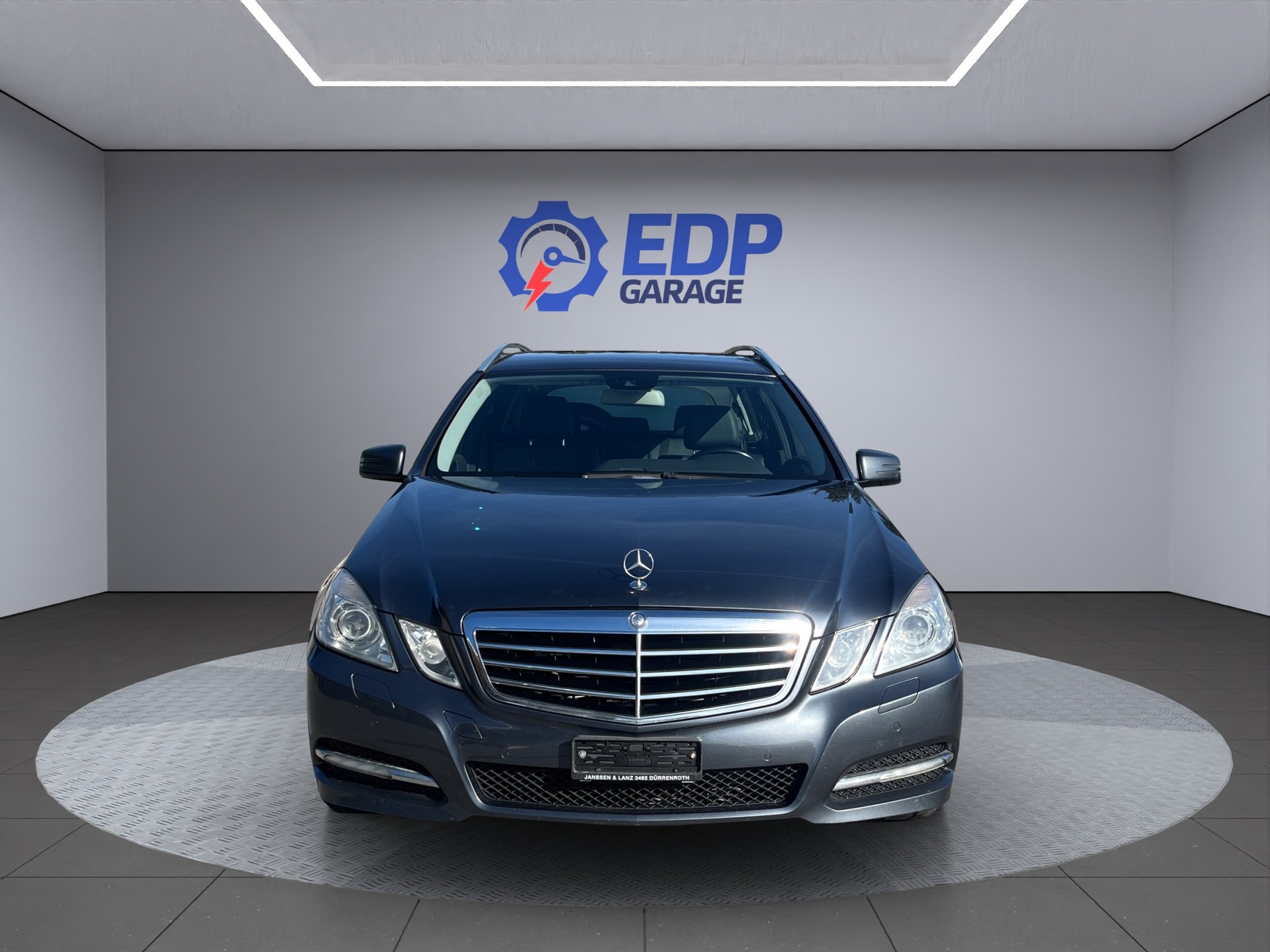 MERCEDES-BENZ E 250 CDI BlueEff. Avantgarde 4Matic 7G-Tronic-showroom-element-2