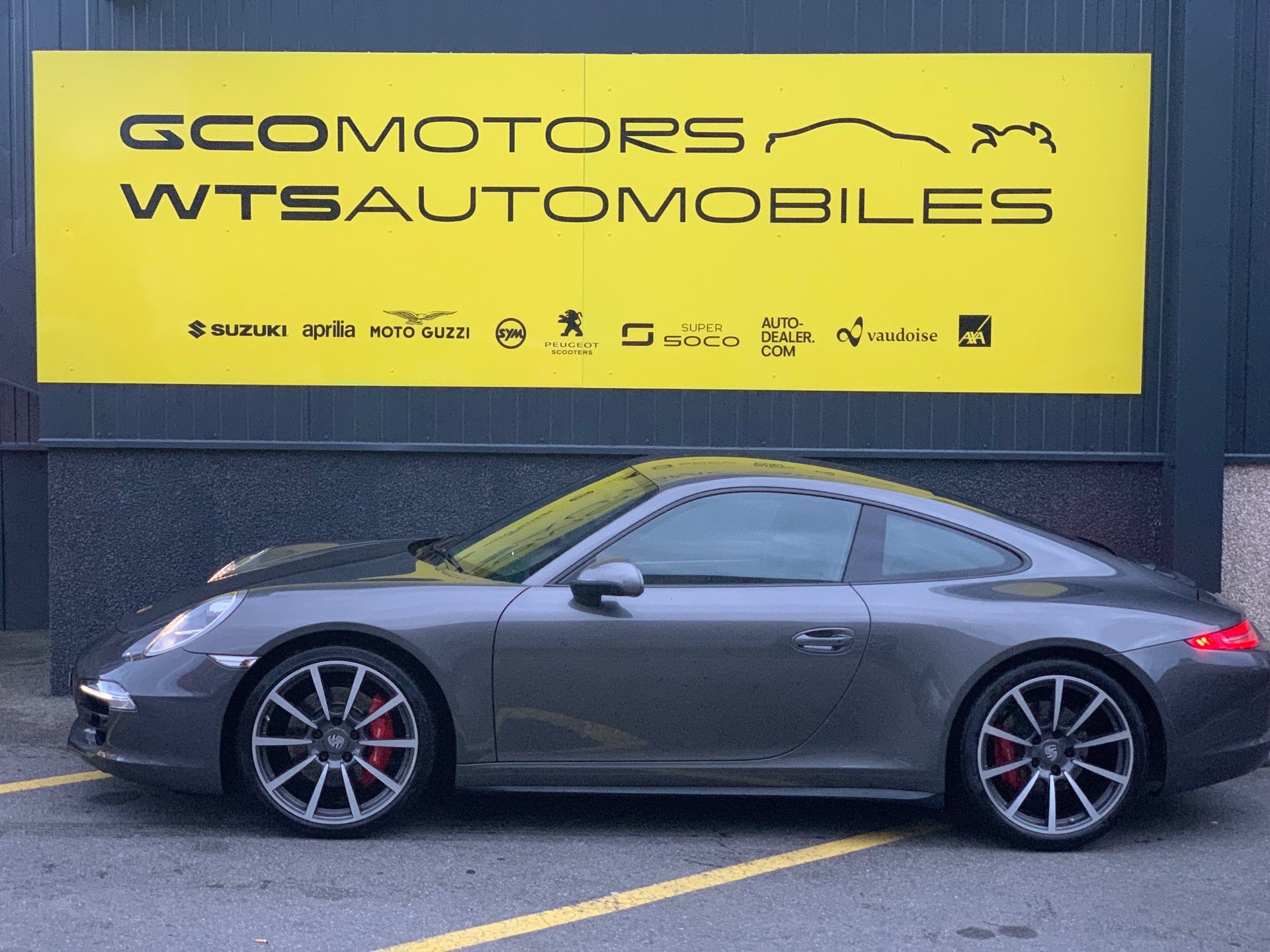 PORSCHE 911 Carrera 4S PDK