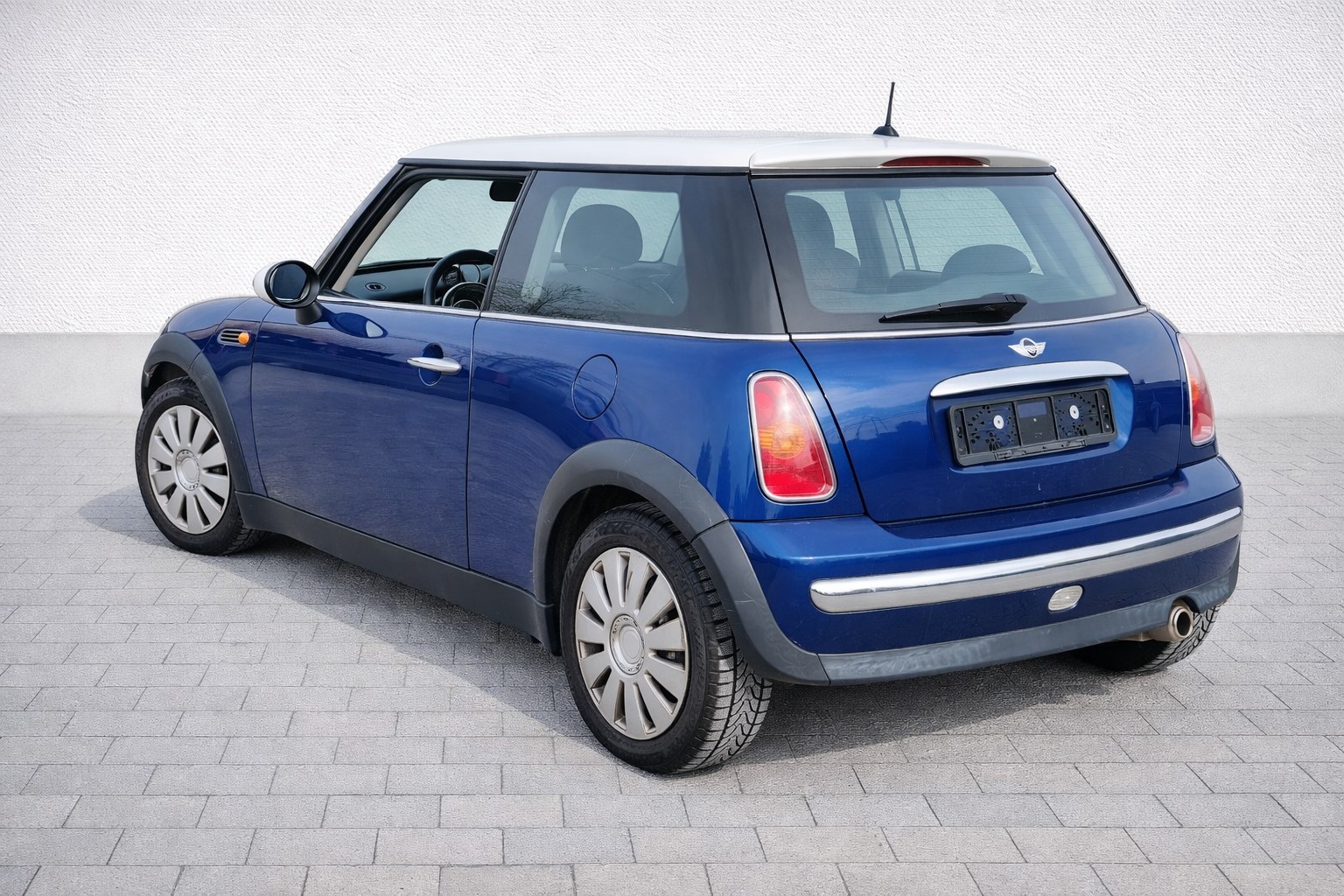 MINI Cooper-image-3
