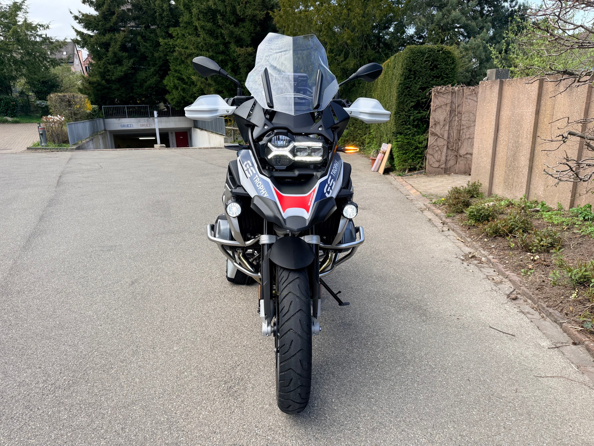 BMW R 1250 GS-image-12