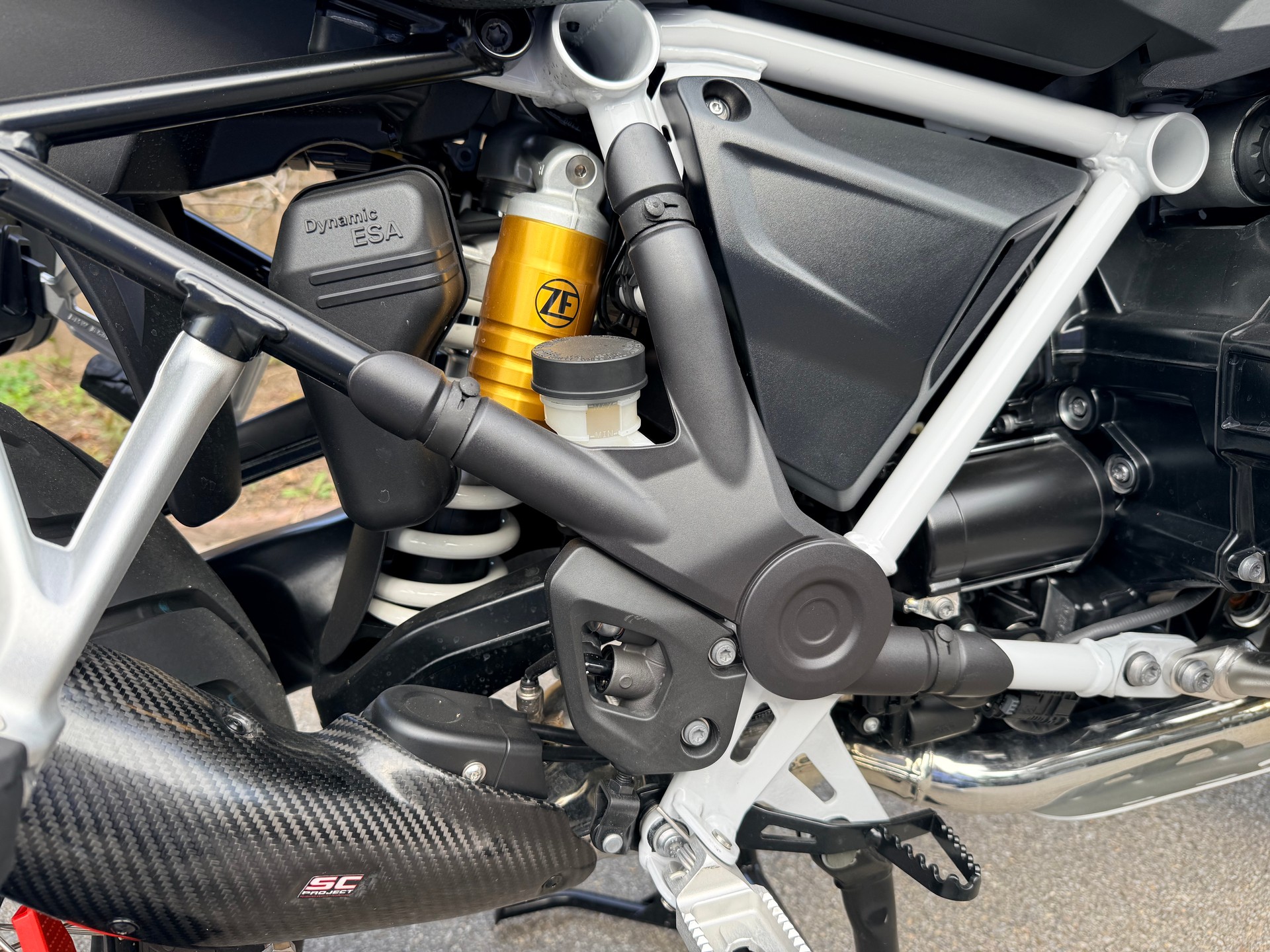 BMW R 1250 GS-image-11