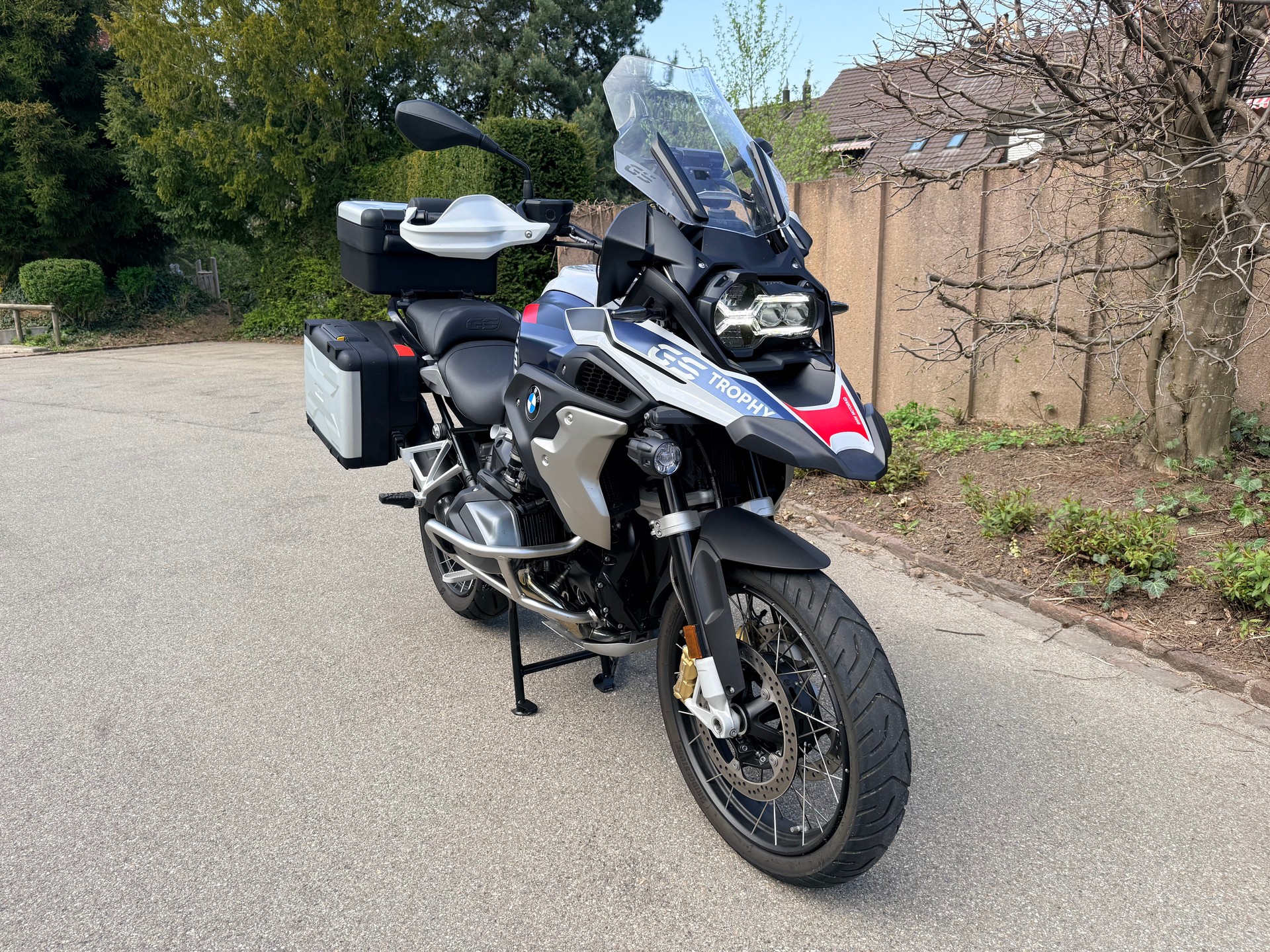 BMW R 1250 GS-image-1