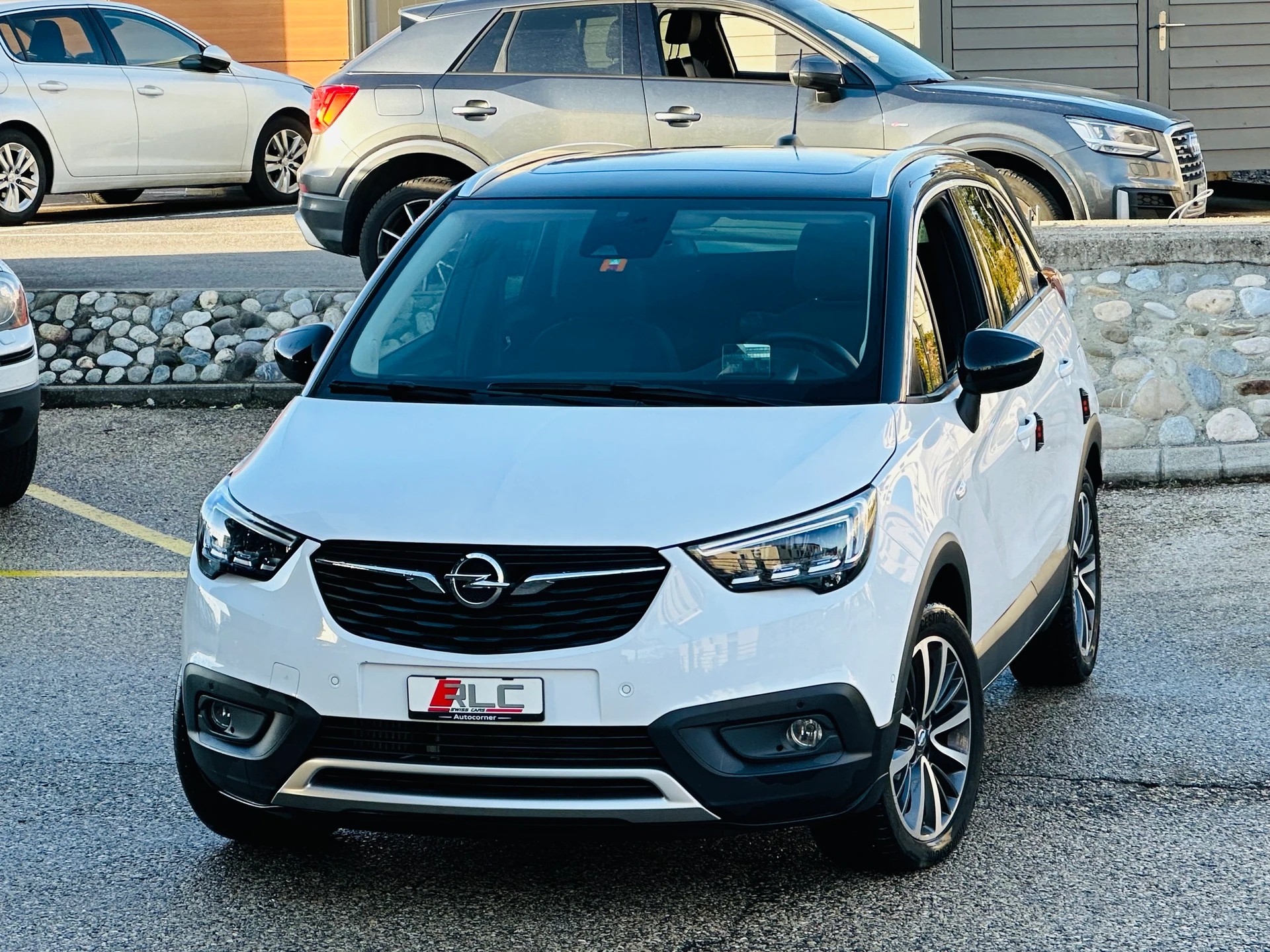 OPEL Crossland X 1.2i TP Excellence Automatik-showroom-element-1