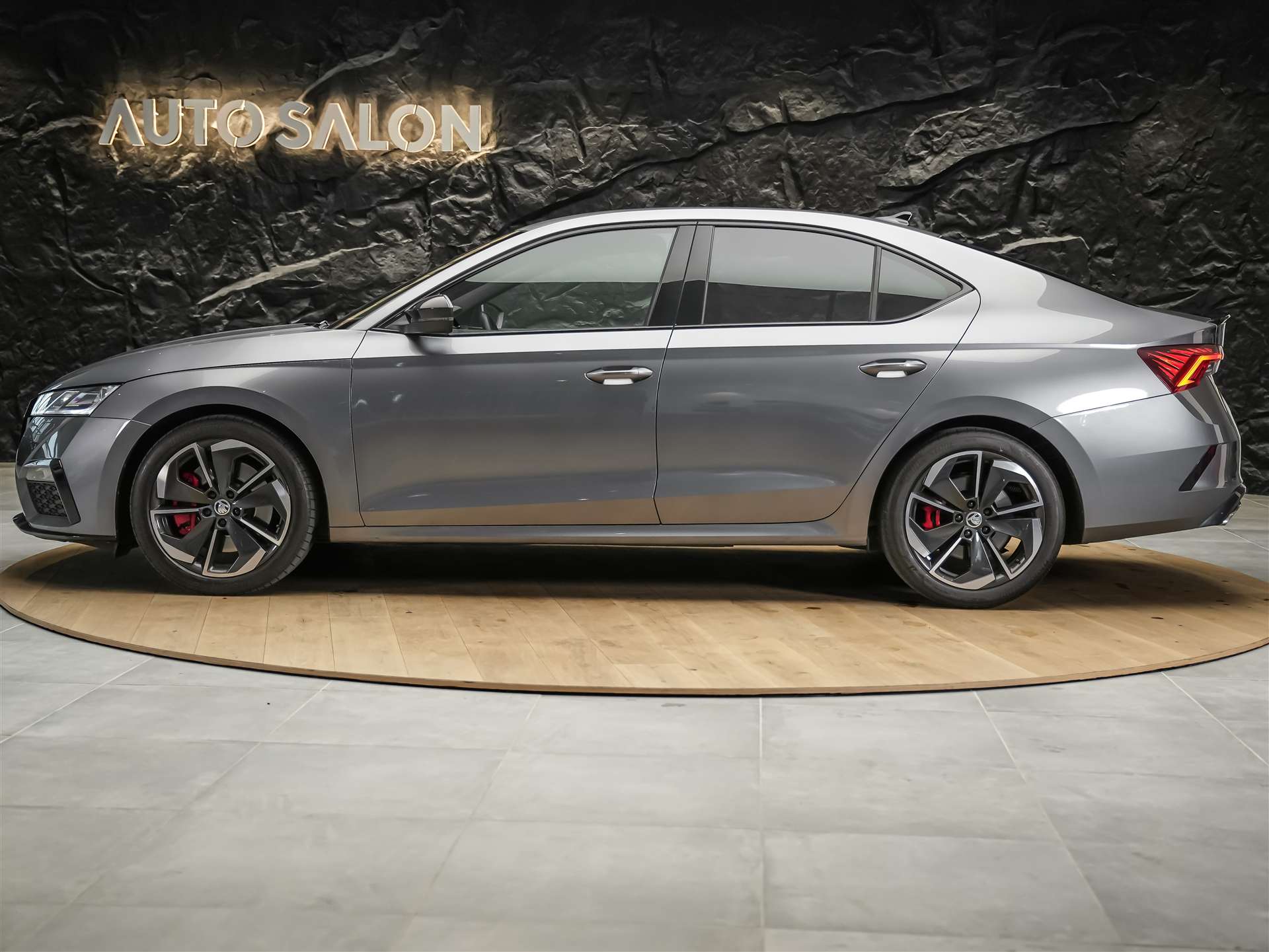 SKODA Octavia 2.0 TSI DSG RS *Limousine*-showroom-element-2