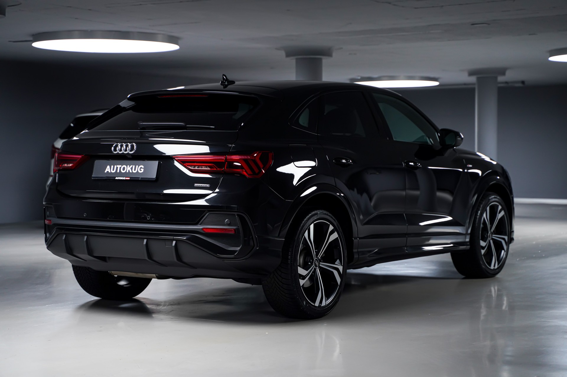 AUDI Q3 Sportback 40 TDI S line Attraction quattro S-tronic-image-4
