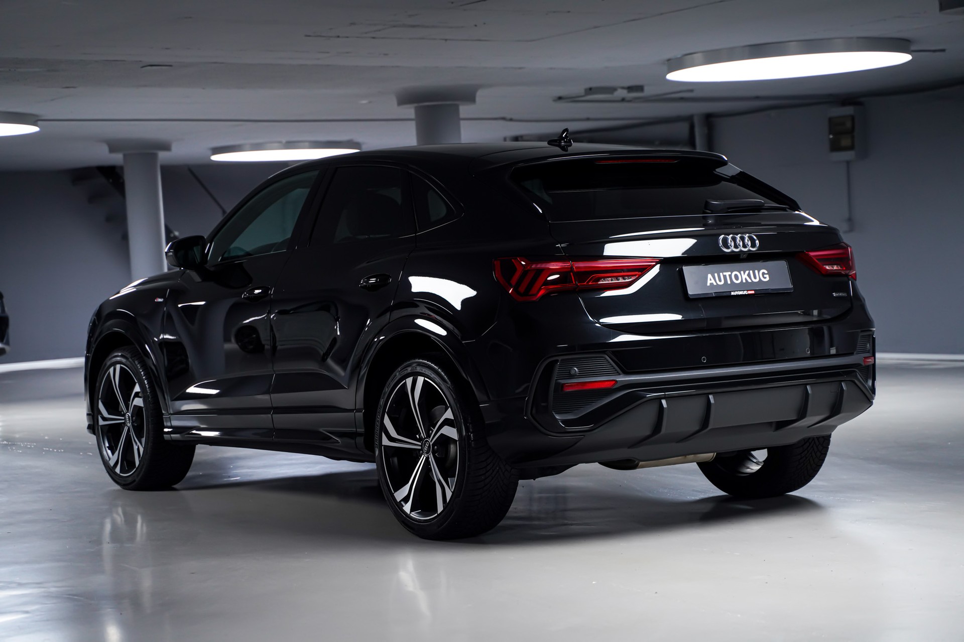 AUDI Q3 Sportback 40 TDI S line Attraction quattro S-tronic-image-6