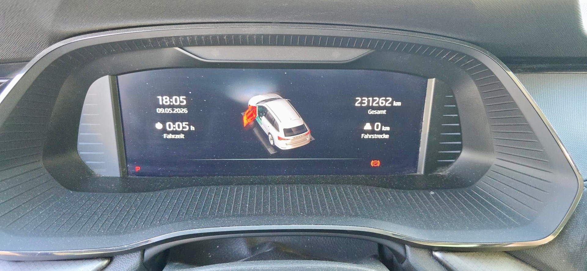 SKODA Octavia Combi 2.0 TDI DSG Ambition-image-12