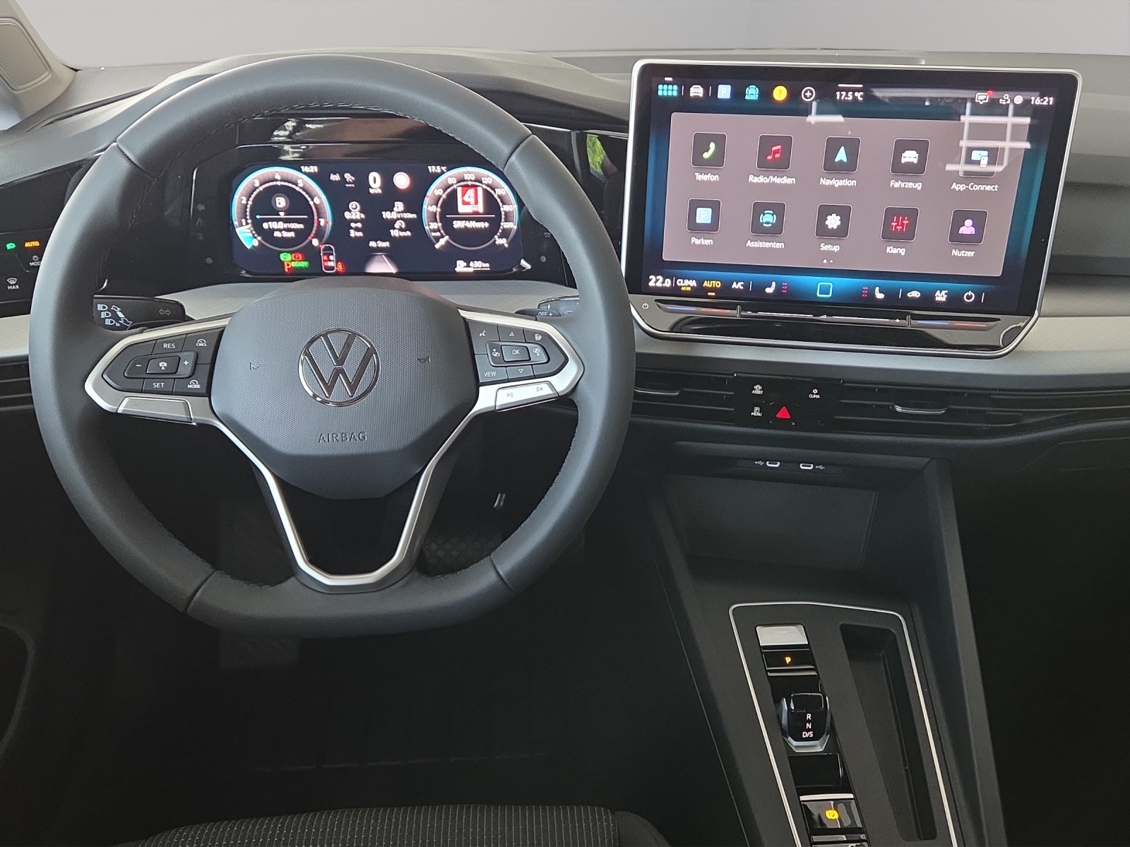 VW Golf 1.5 e TSI mHEV Value DSG-image-6