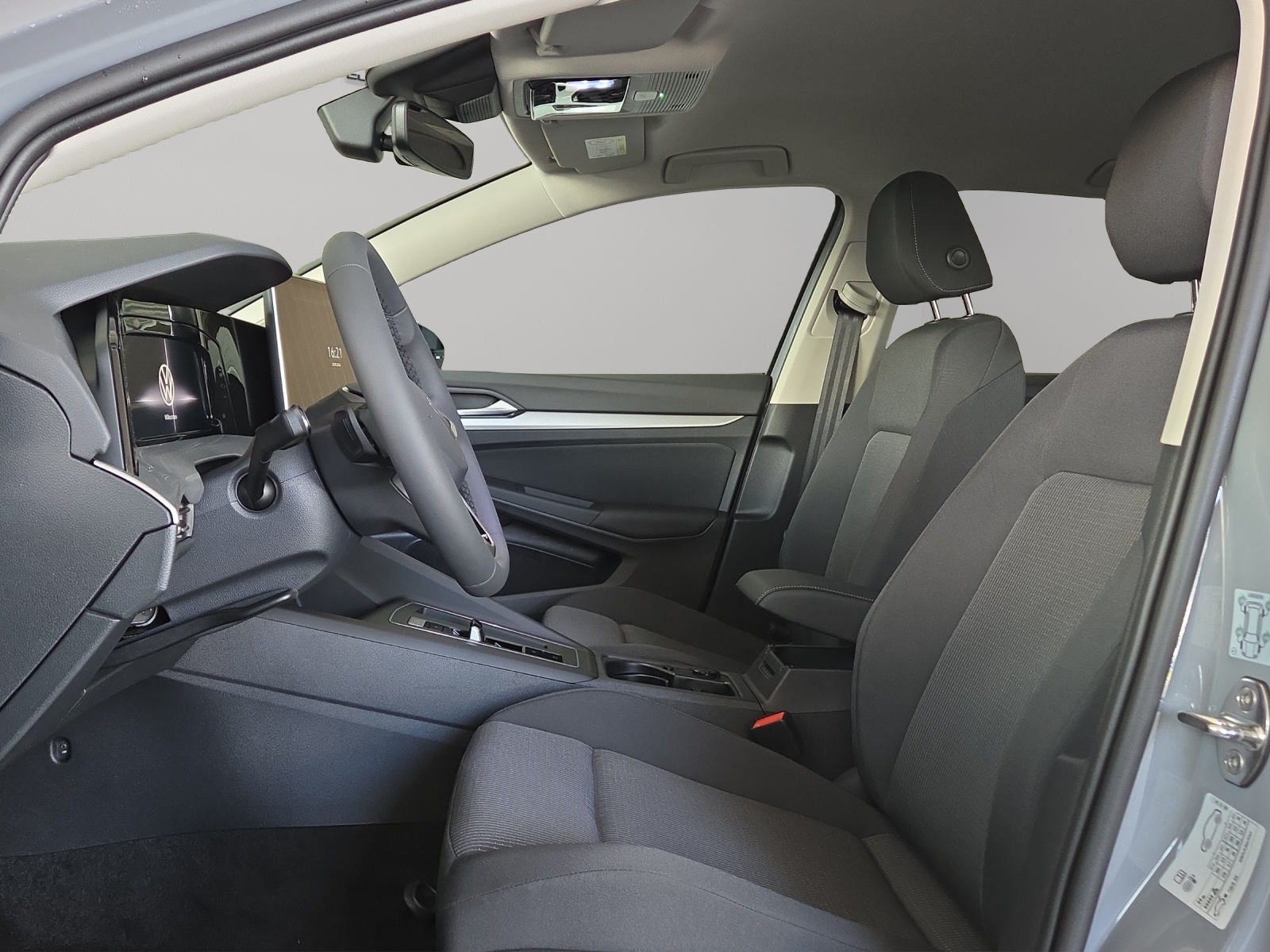 VW Golf 1.5 e TSI mHEV Value DSG-image-5