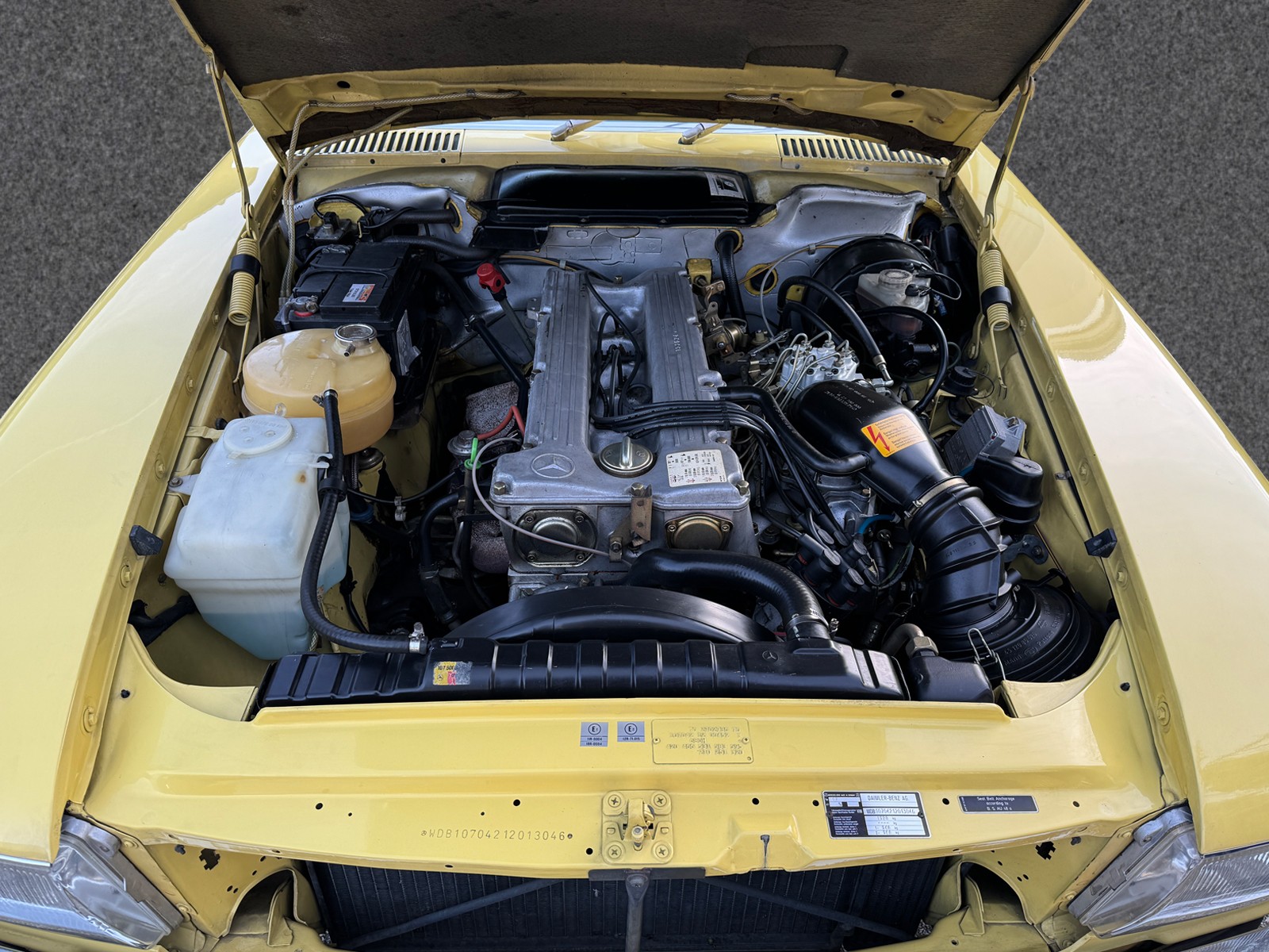 MERCEDES-BENZ 280 SL-image-10