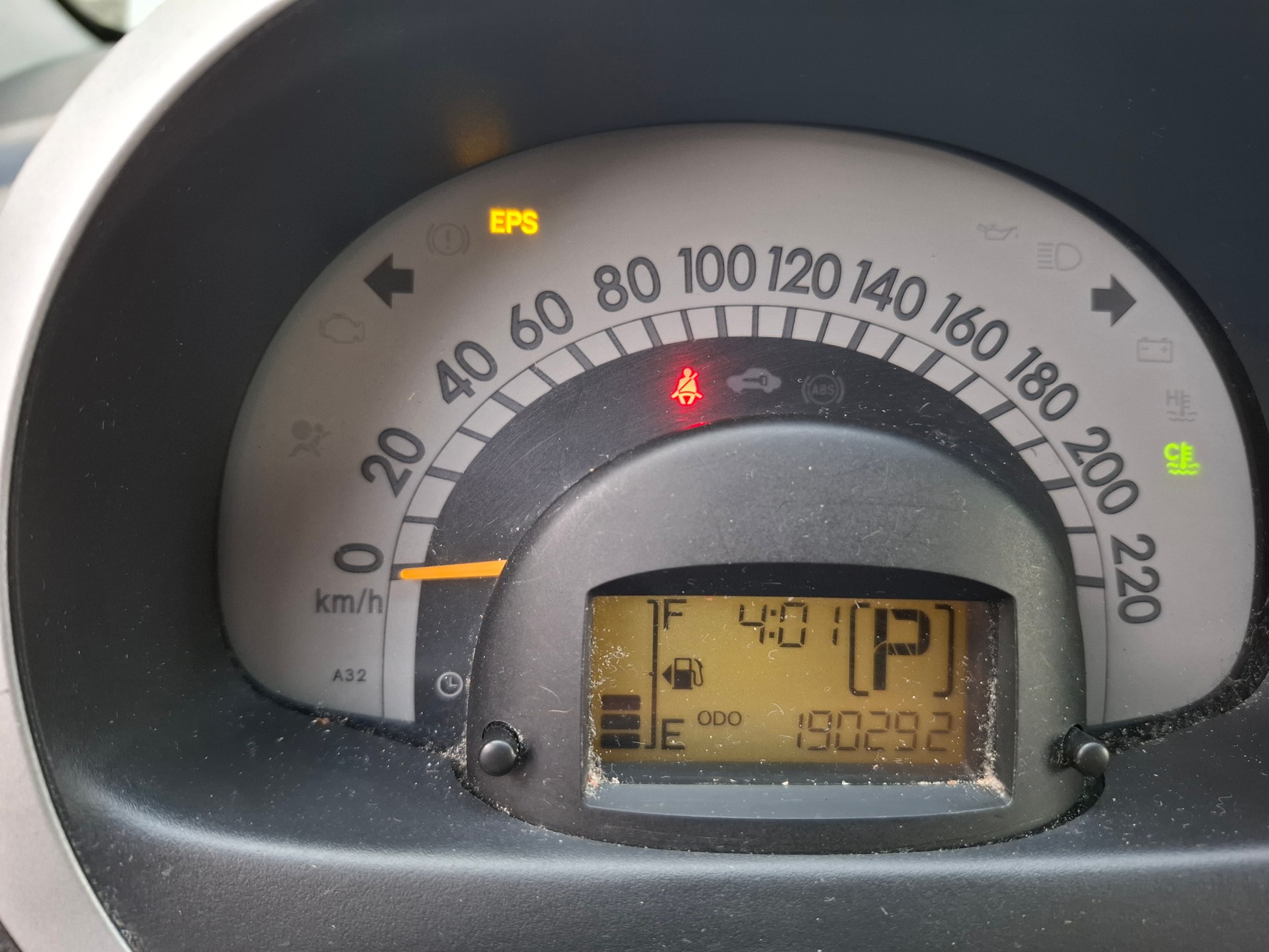 DAIHATSU SIRION-image-11