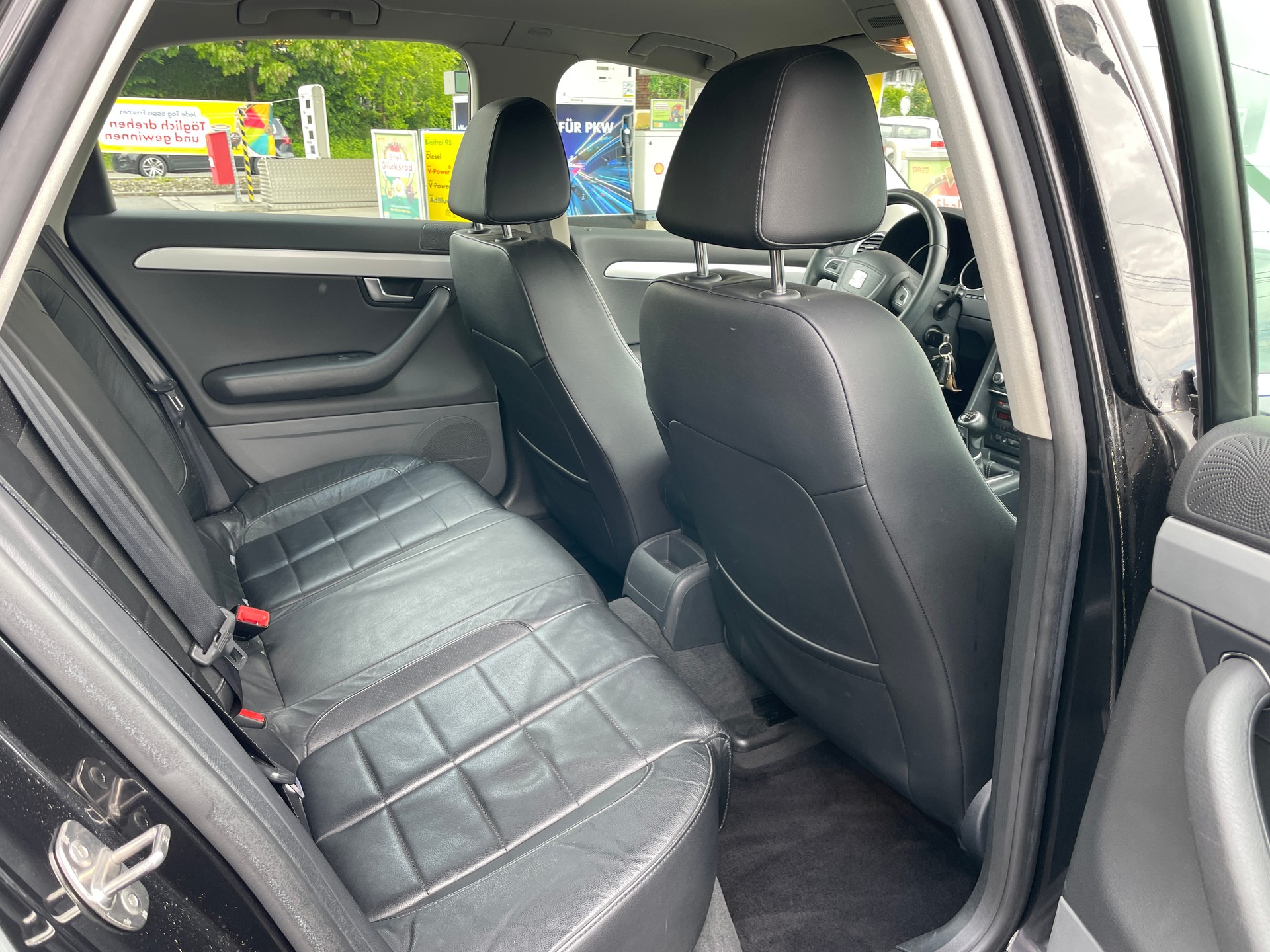 SEAT Exeo 2.0 TDI Style-image-14