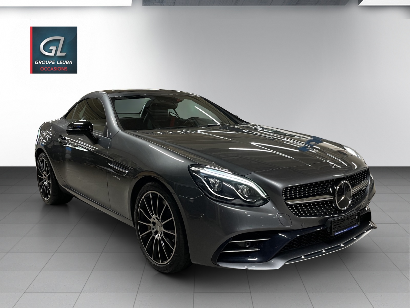 MERCEDES-BENZ SLC 43 AMG