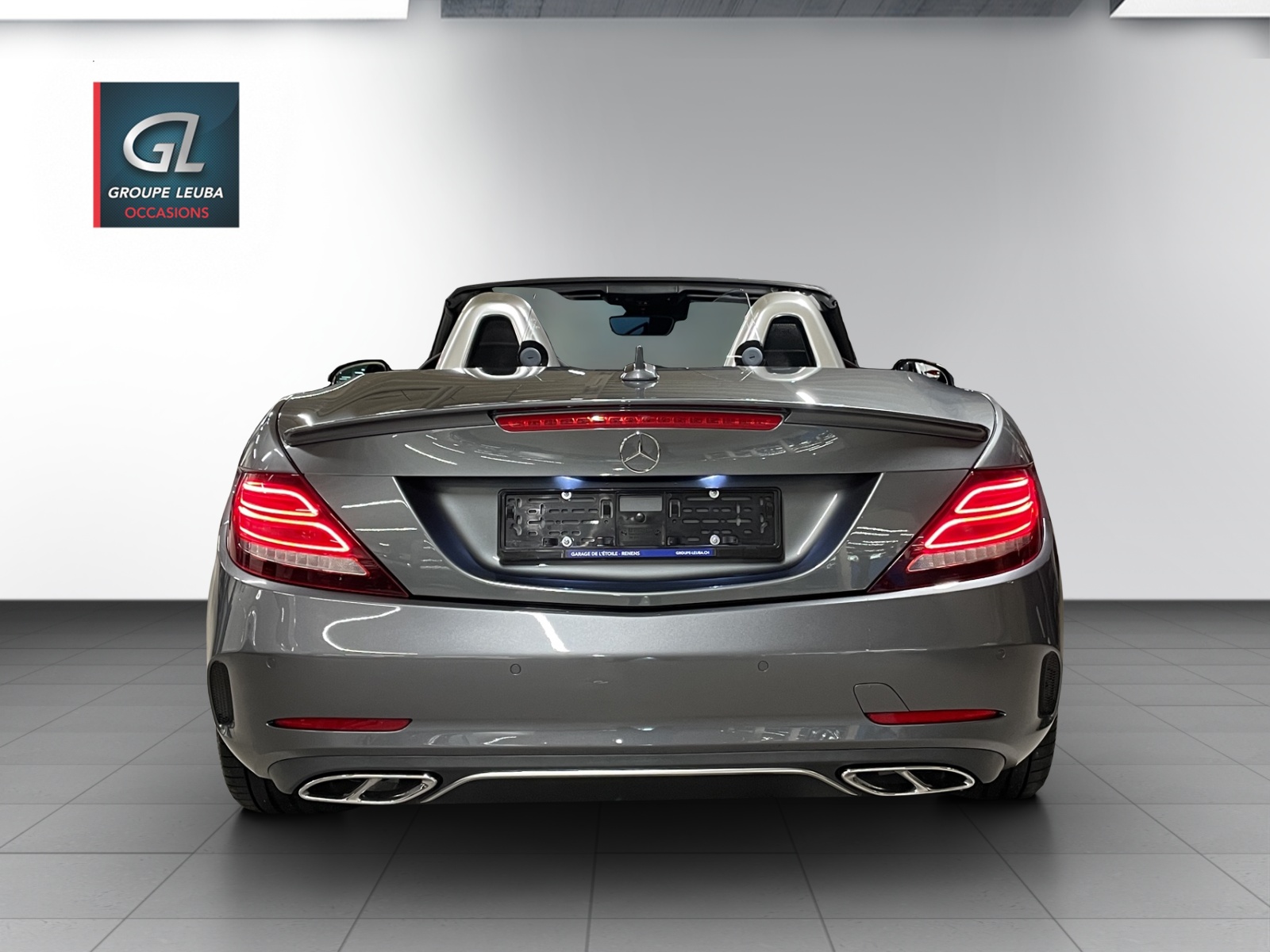 MERCEDES-BENZ SLC 43 AMG-image-4