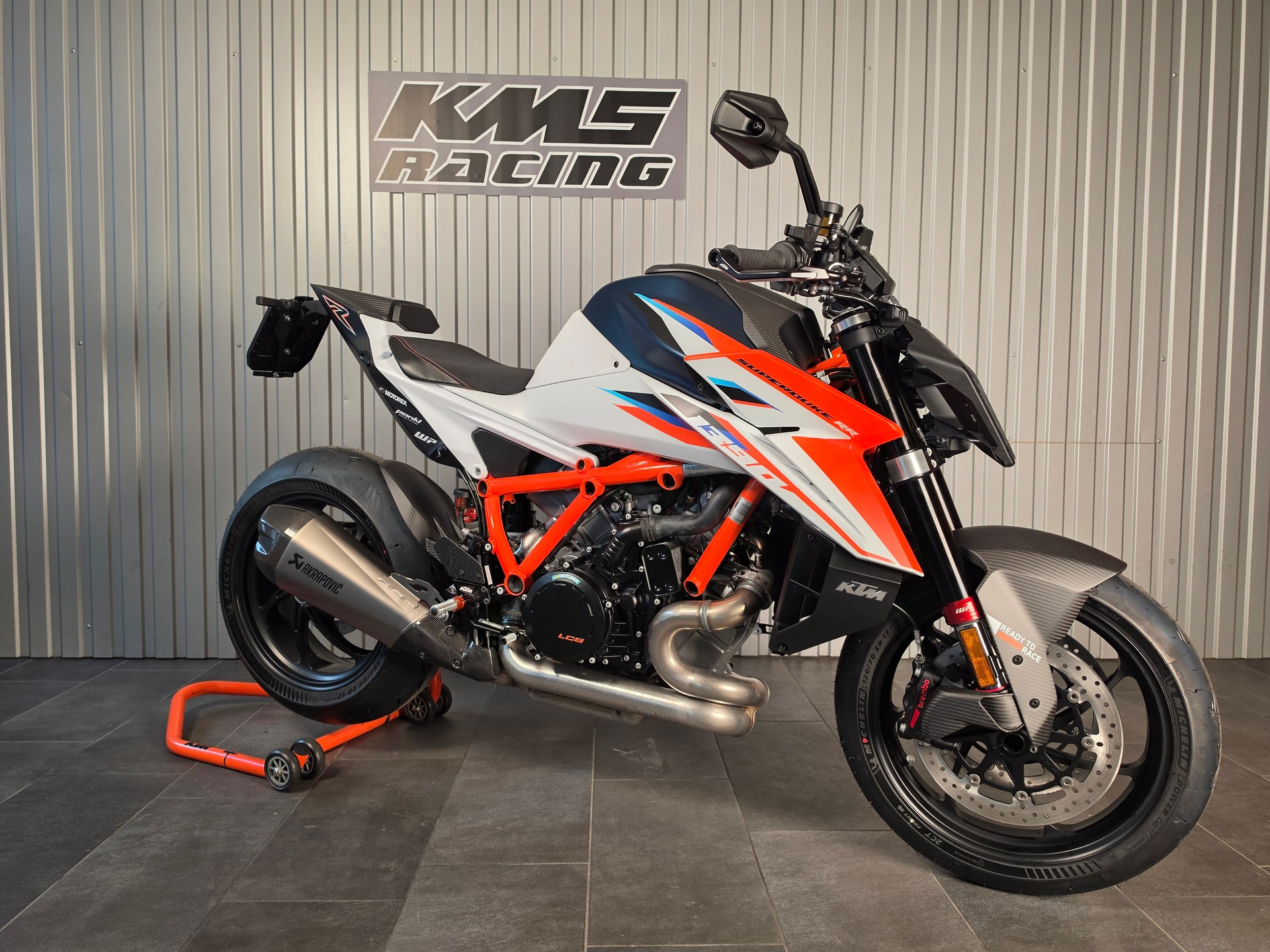KTM 1390 Super Duke RR-image-1