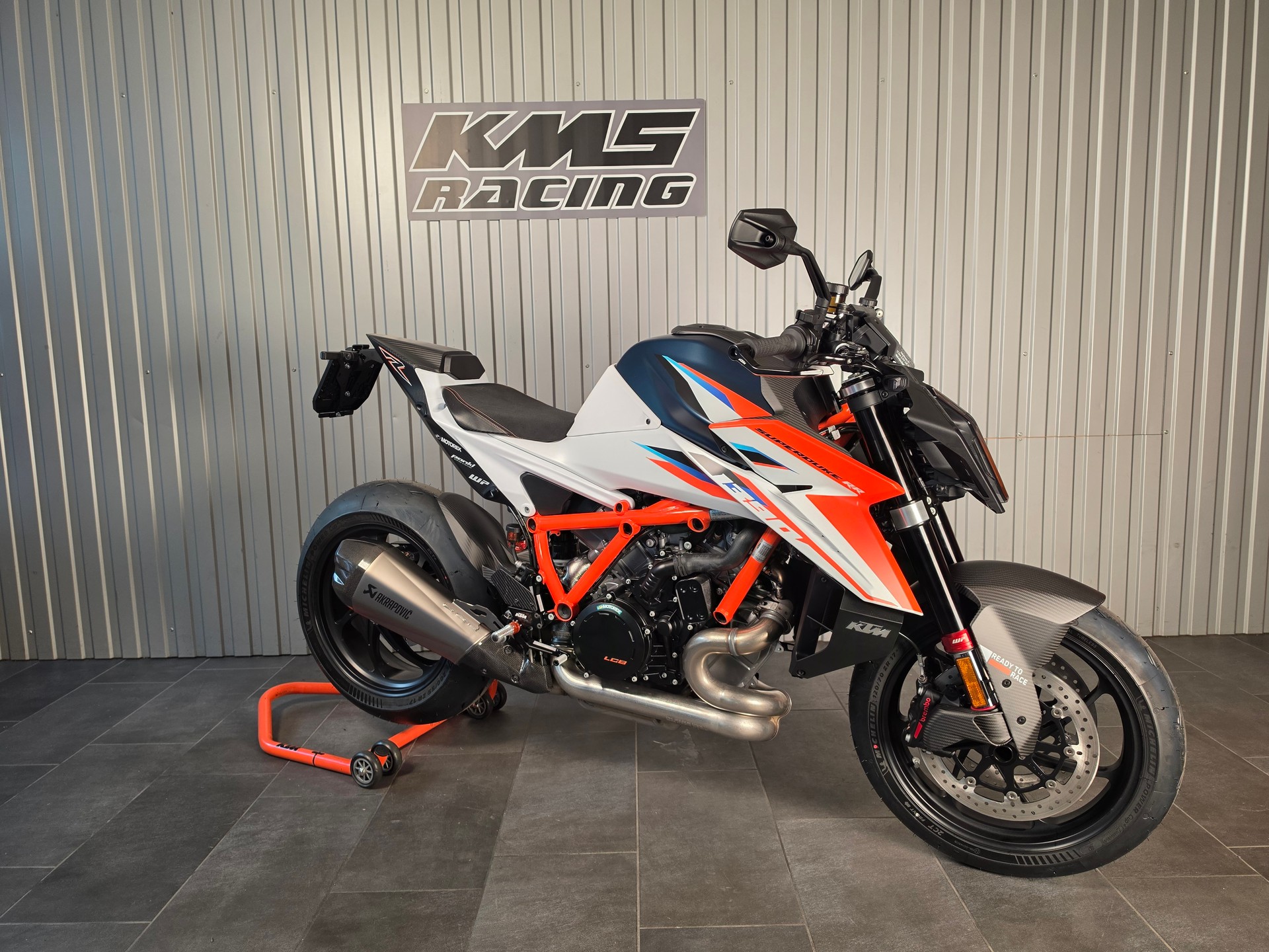 KTM 1390 Super Duke RR-image-0