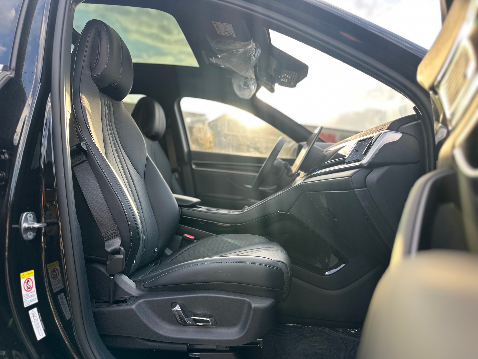 BYD Seal U DM-i Design AWD-image-12