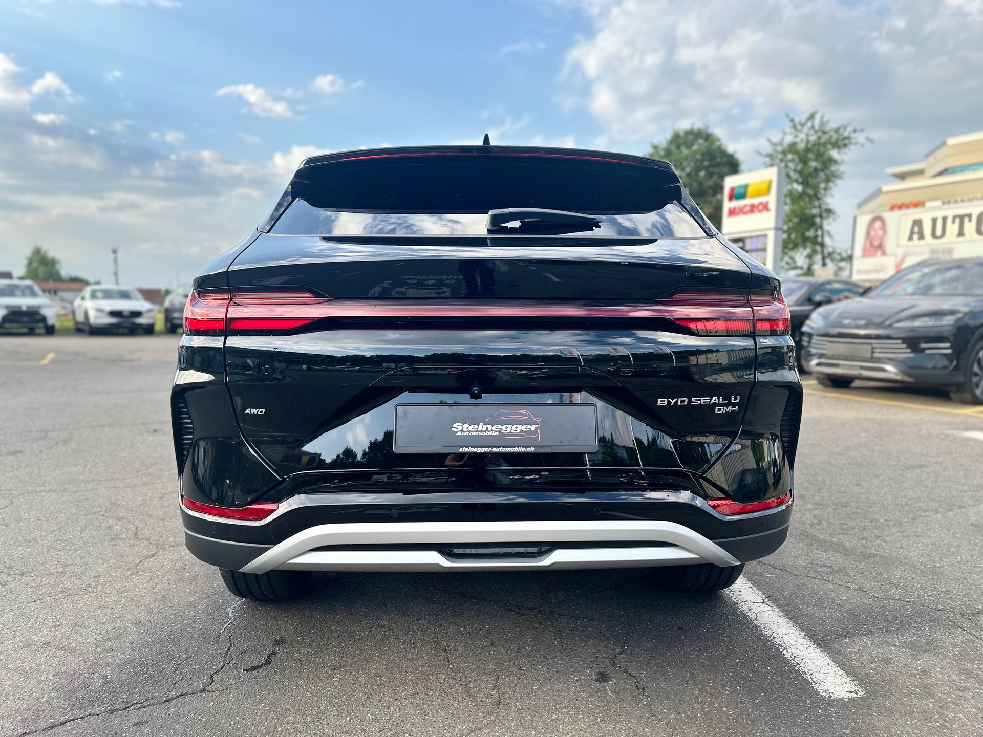 BYD Seal U DM-i Design AWD-image-8