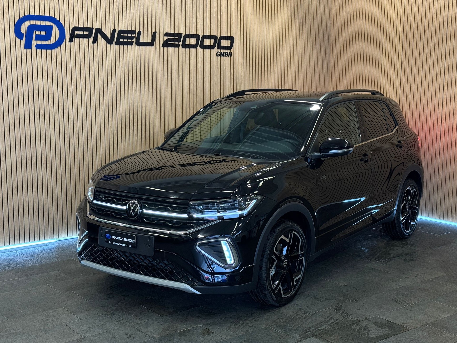 VW T-Cross 1.0 TSI EVO R-Line DSG *Deep Black*